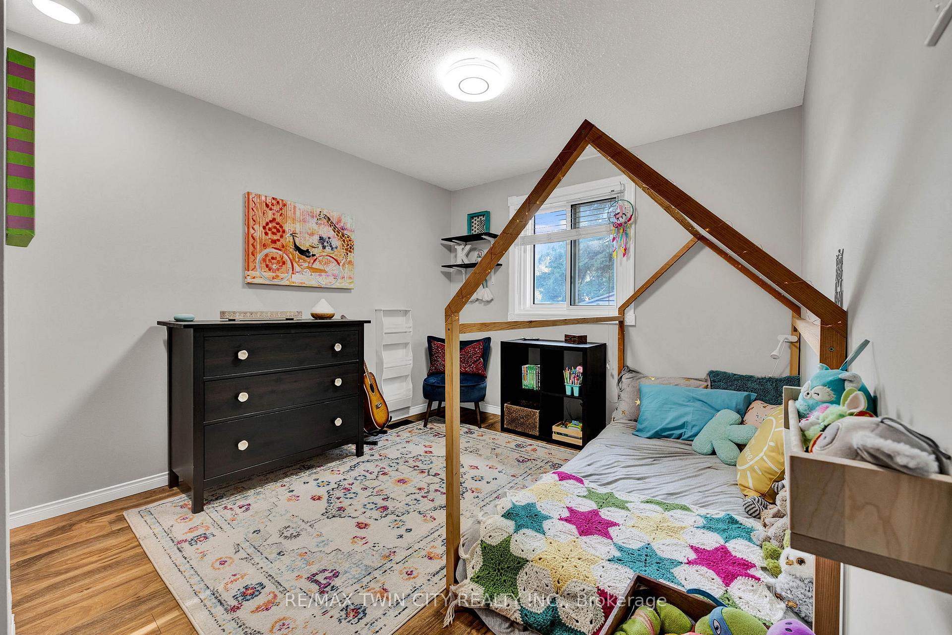 Photo 19 of 79 Keewatin Avenue, Kitchener — HOMEH