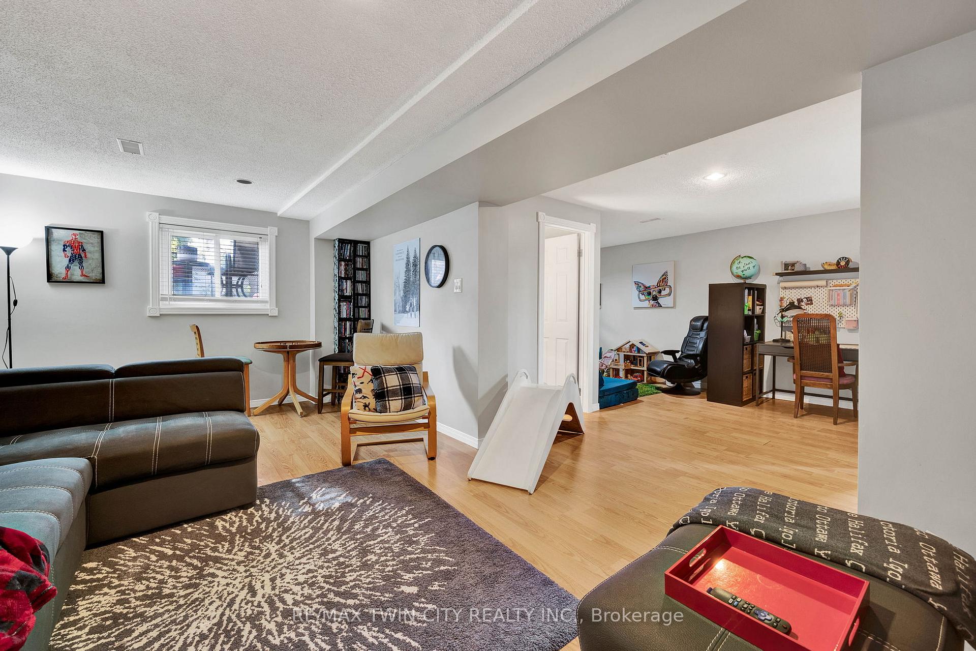 Photo 17 of 79 Keewatin Avenue, Kitchener — HOMEH