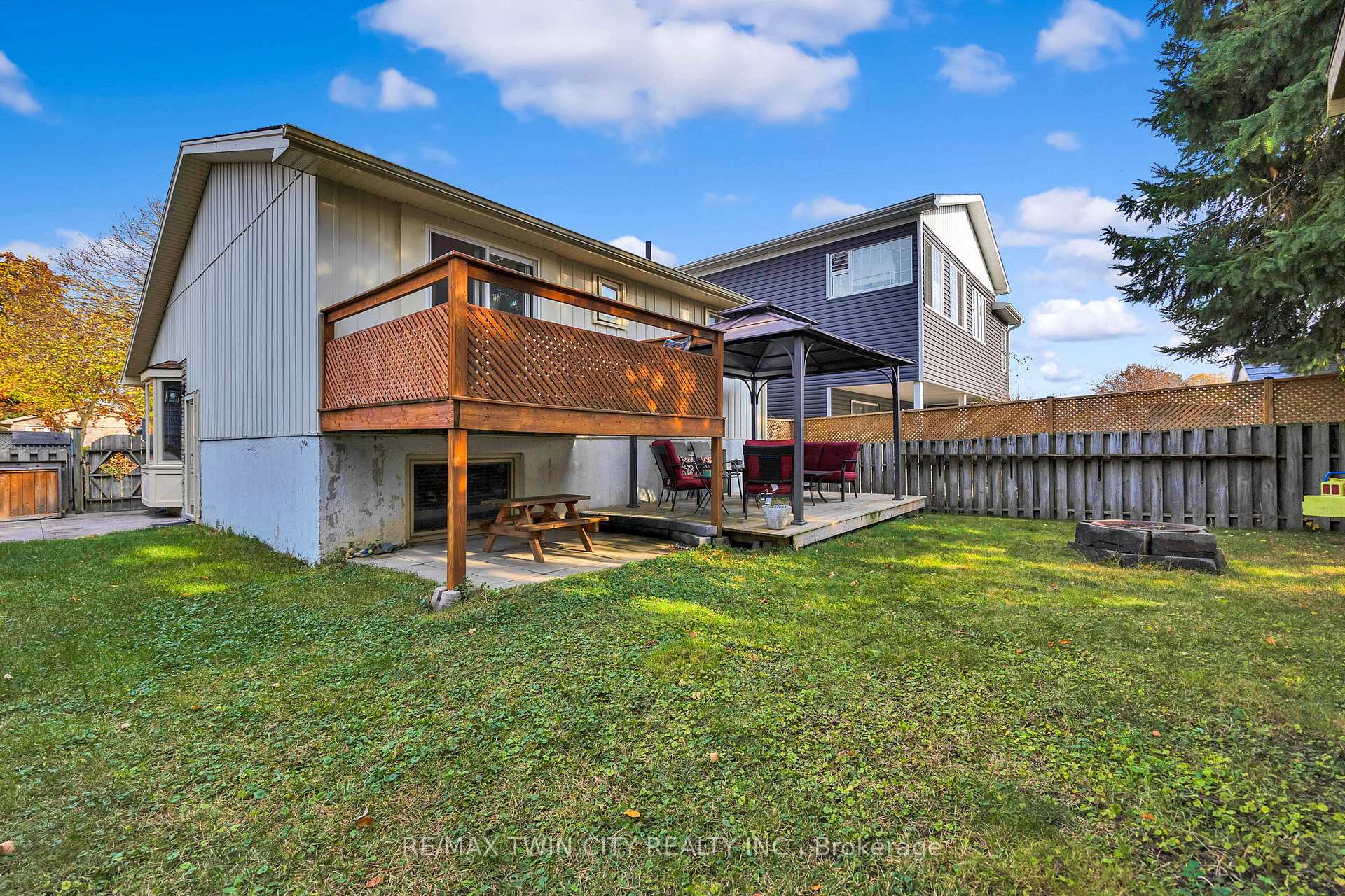 Photo 26 of 79 Keewatin Avenue, Kitchener — HOMEH