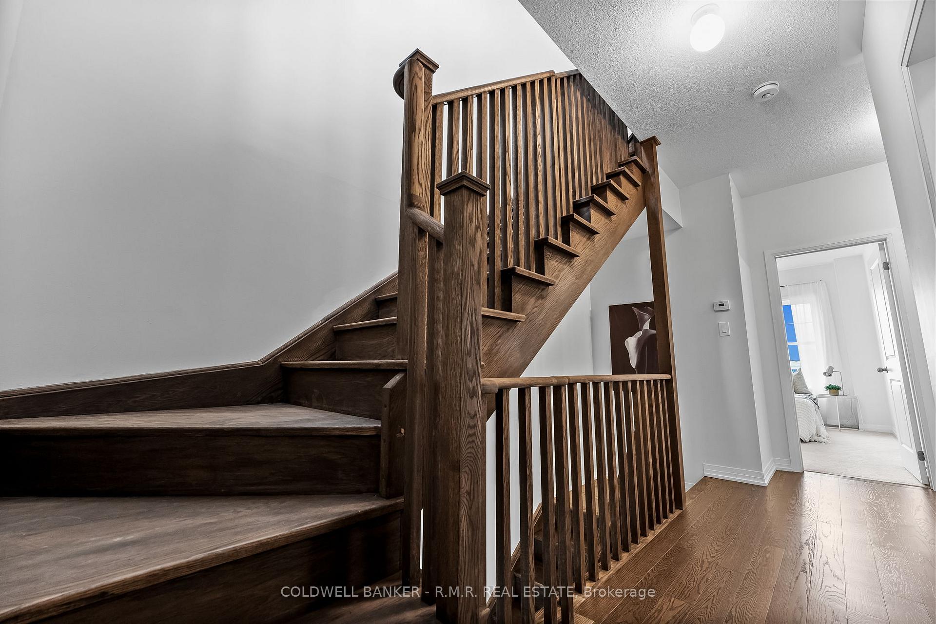 Photo 32 of 21 Prince William Boulevard, Clarington, Bowmanville — HOMEH