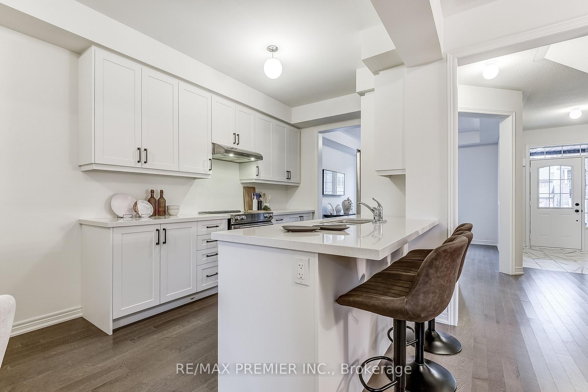Photo 6 of 307 Coronation Road, Whitby, Rural Whitby — HOMEH