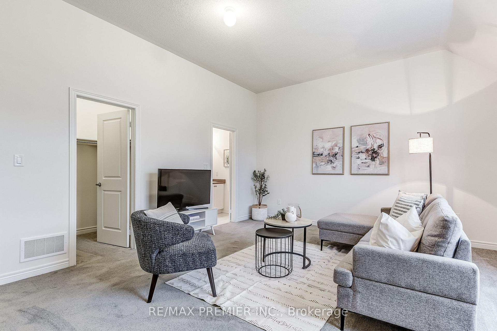 Photo 22 of 307 Coronation Road, Whitby, Rural Whitby — HOMEH