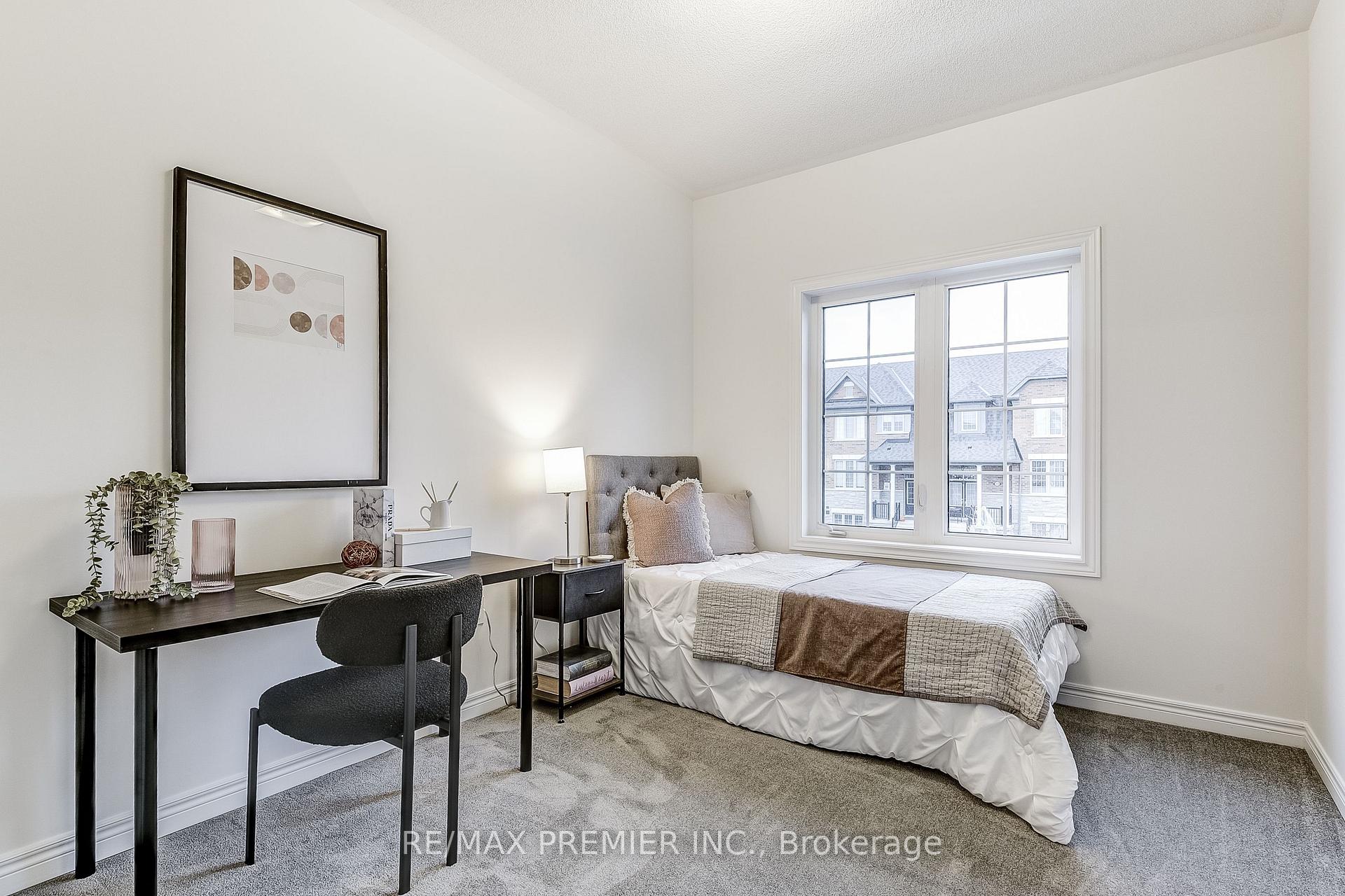 Photo 24 of 307 Coronation Road, Whitby, Rural Whitby — HOMEH