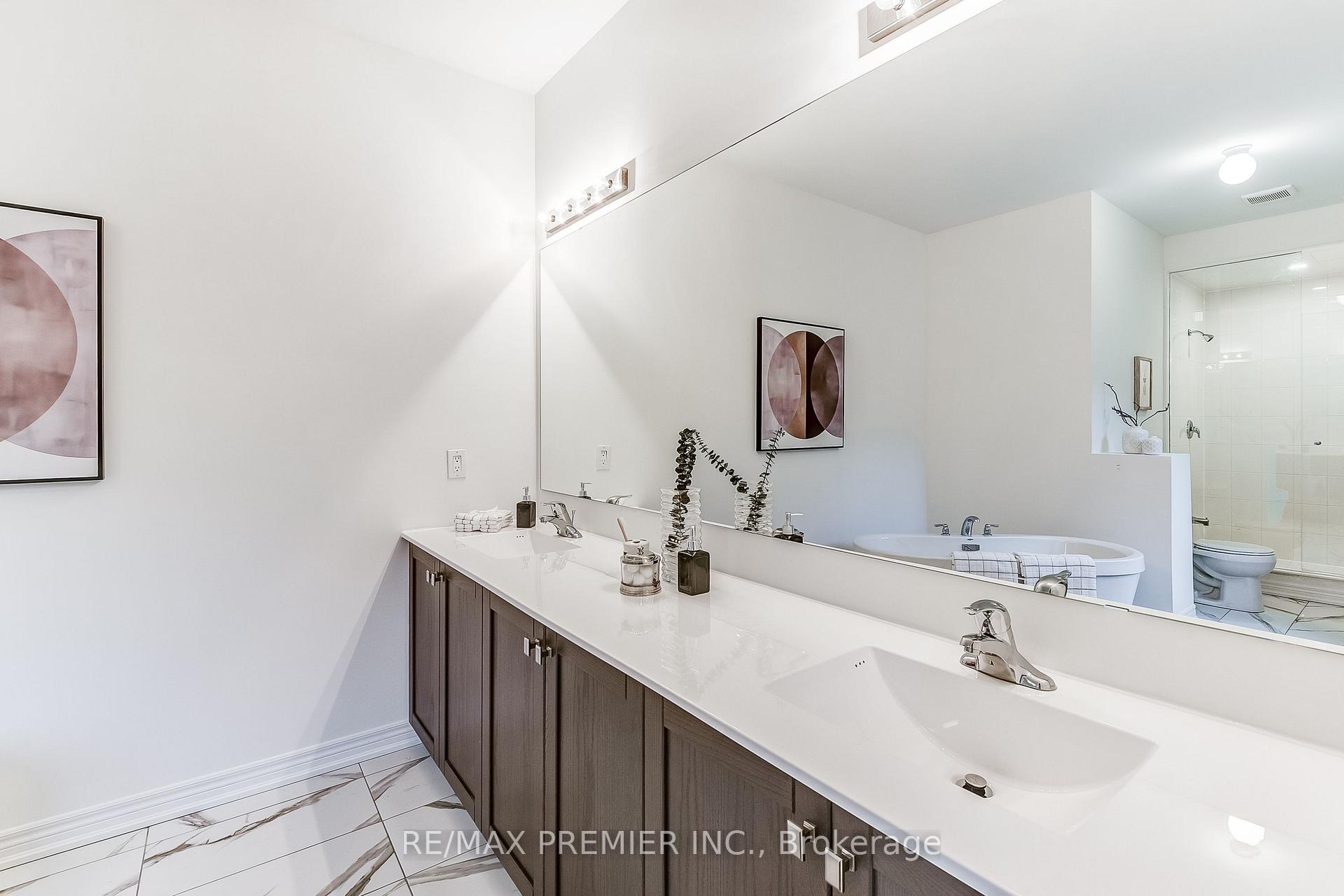 Photo 29 of 307 Coronation Road, Whitby, Rural Whitby — HOMEH