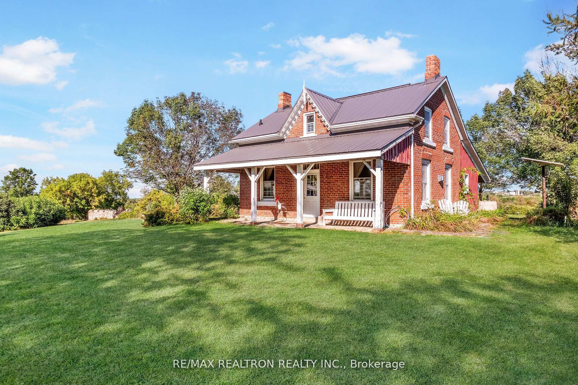 Photo 4 of 499437 6Th Concession Road N, Meaford — HOMEH