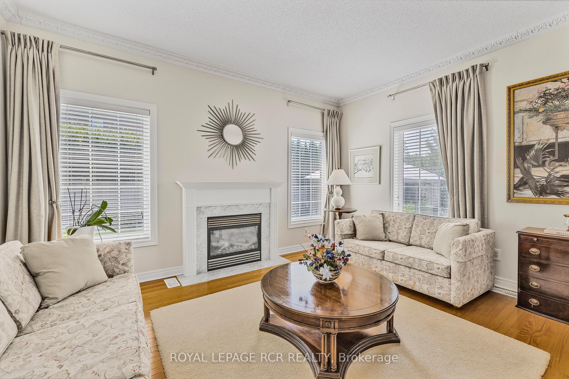 Photo 14 of 20 Rosena Lane, Uxbridge — HOMEH