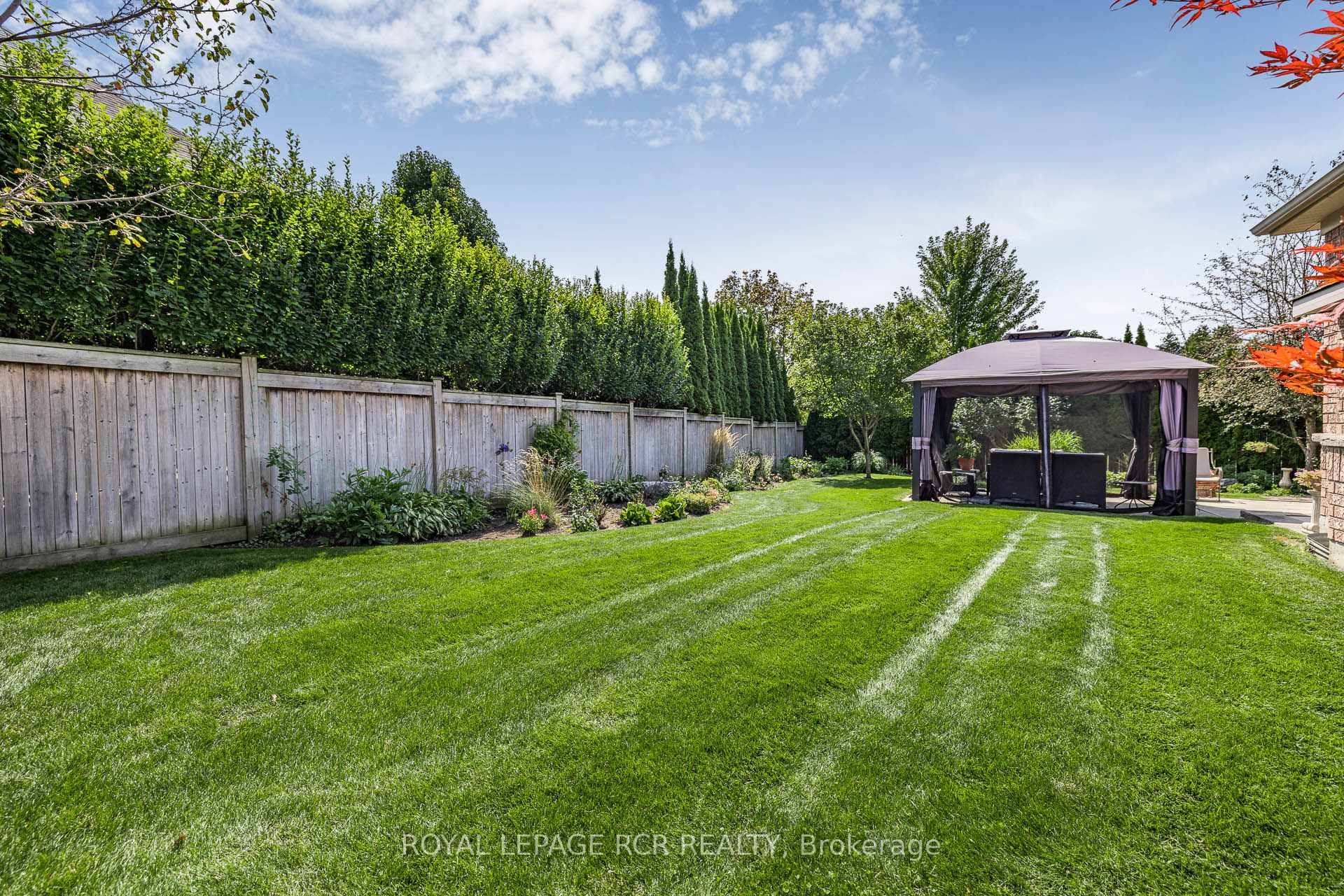 Photo 37 of 20 Rosena Lane, Uxbridge — HOMEH