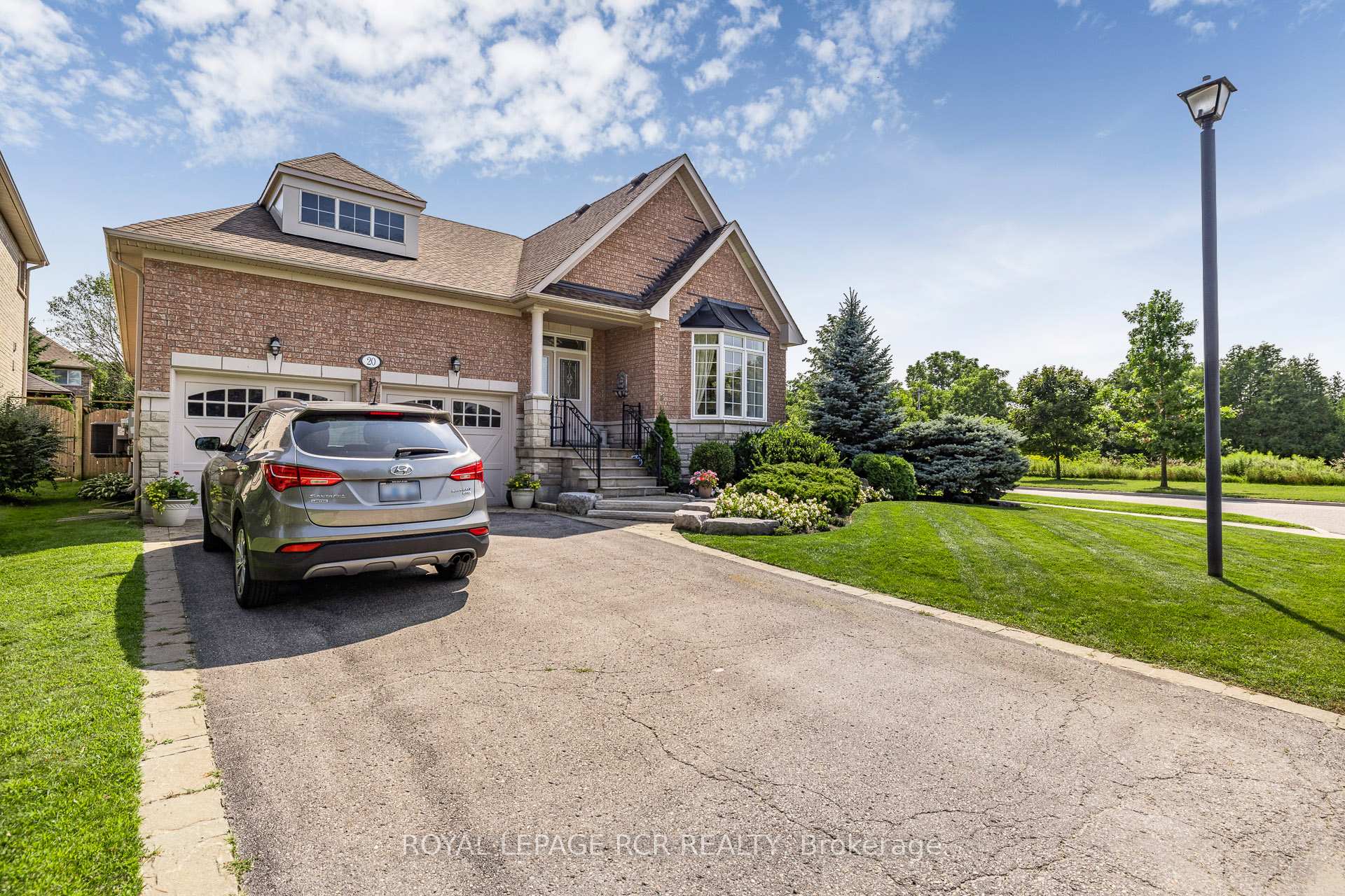 Photo 36 of 20 Rosena Lane, Uxbridge — HOMEH