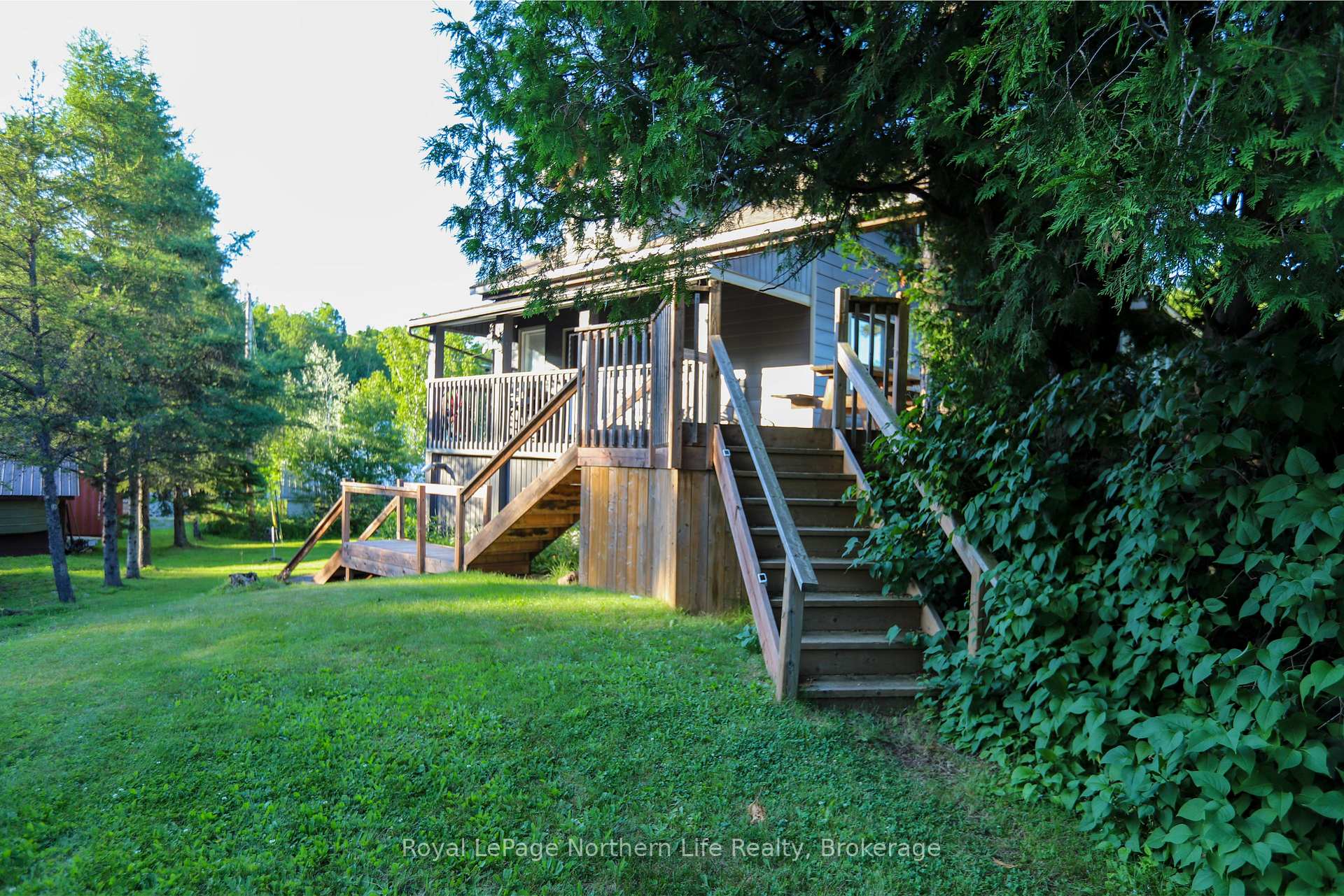 Photo 2 of 51 Lakeshore Drive, Temagami — HOMEH