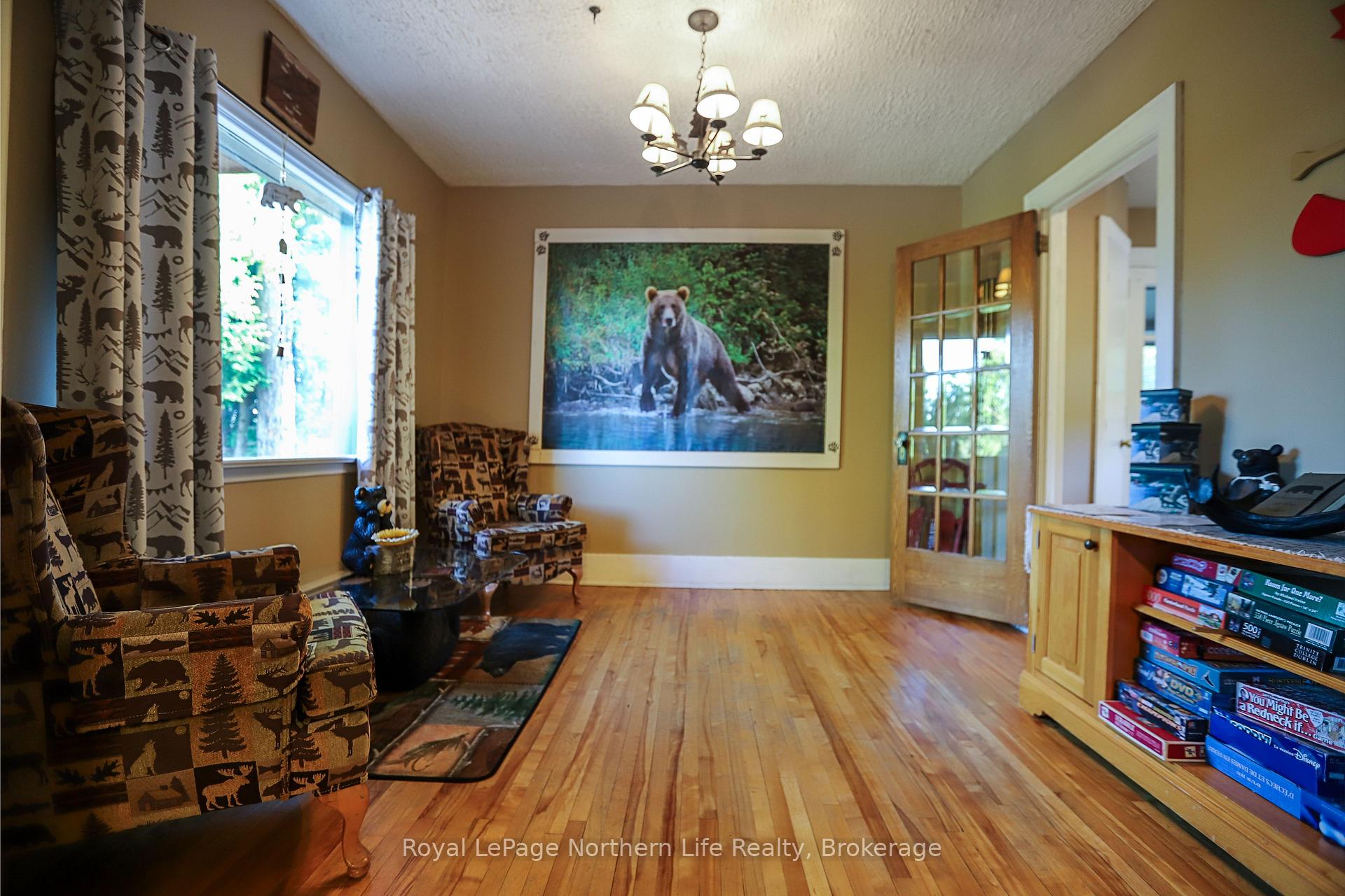 Photo 10 of 51 Lakeshore Drive, Temagami — HOMEH