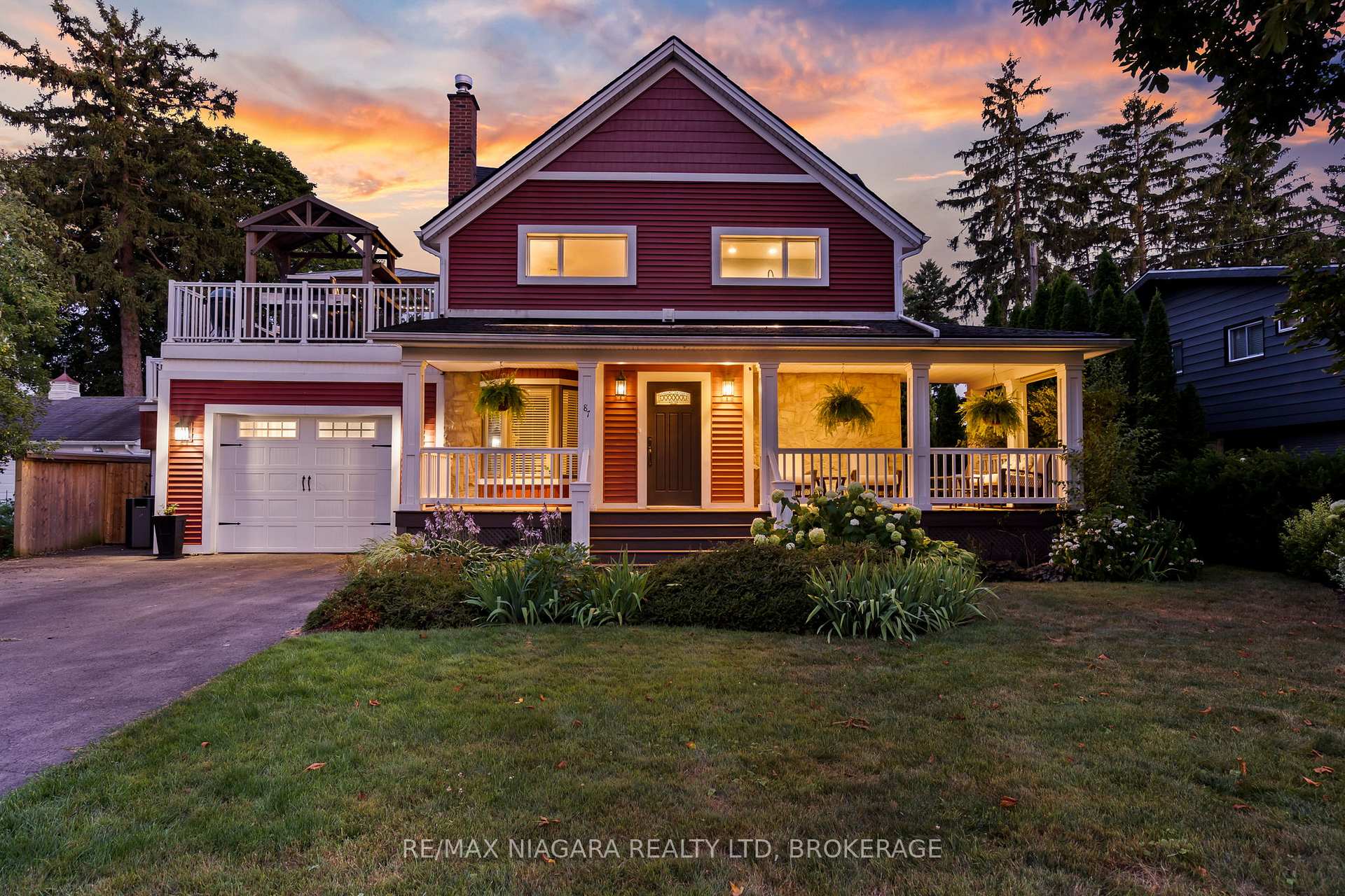 Front of 87 Norway Avenue