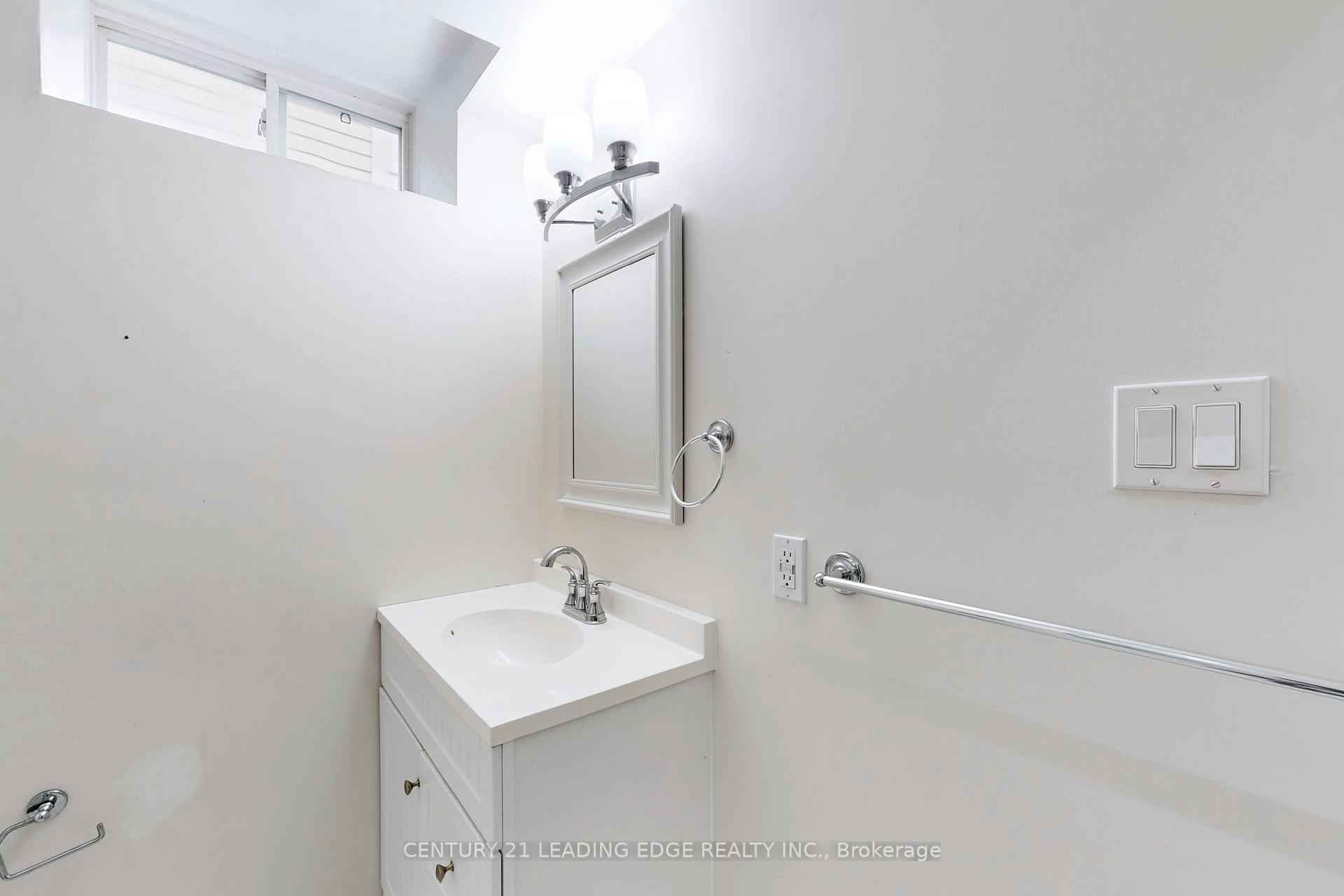 Photo 23 of 120 Brooking Street, Clarington, Bowmanville — HOMEH