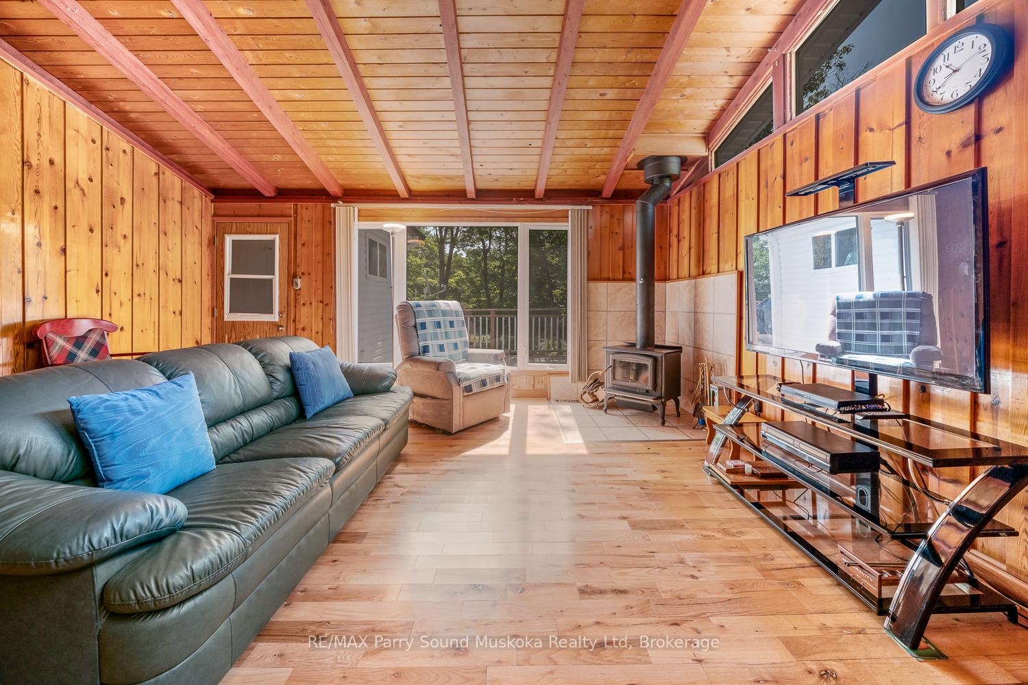 Photo 10 of 124 Pinewood Road, McDougall — HOMEH