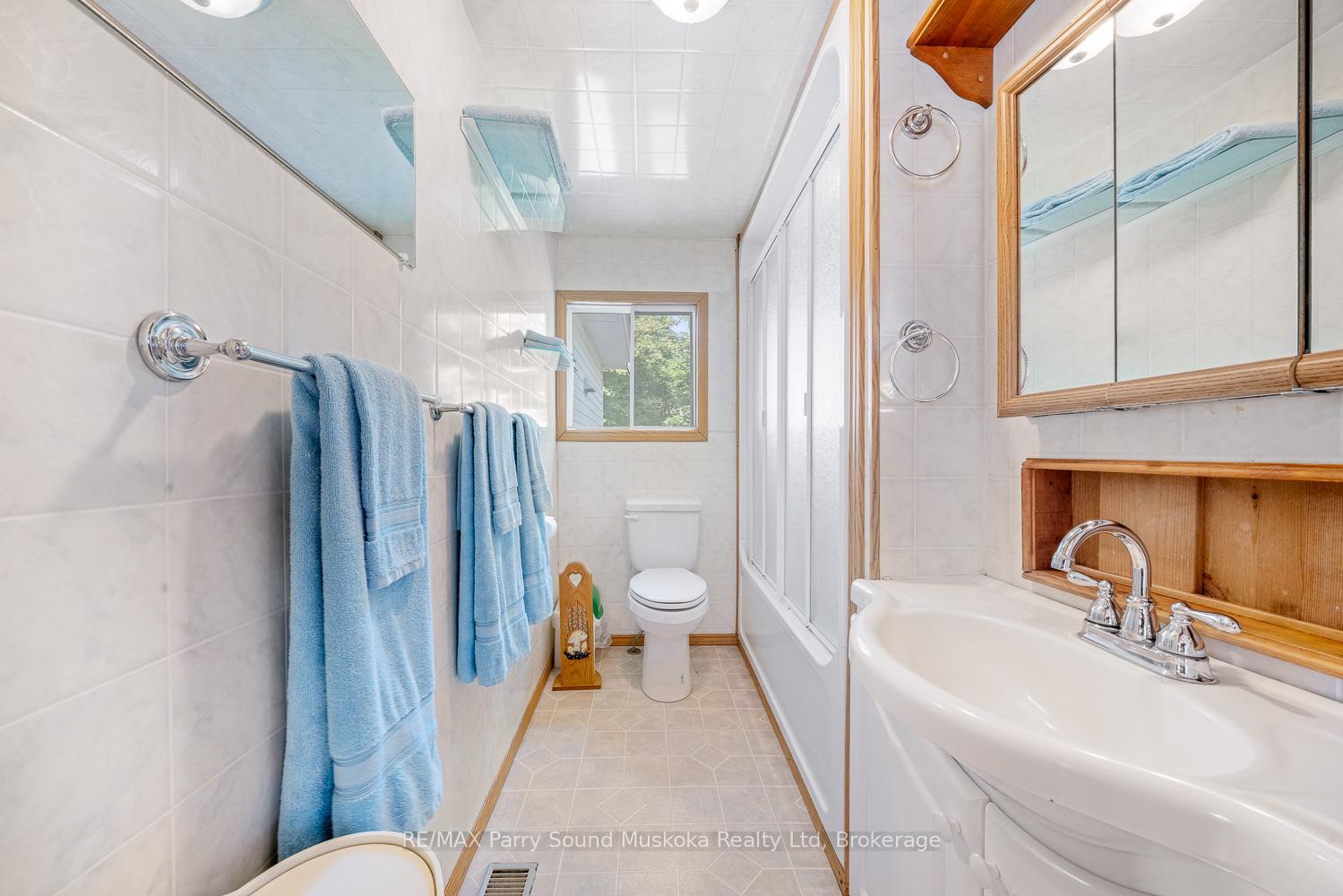 Photo 8 of 124 Pinewood Road, McDougall — HOMEH