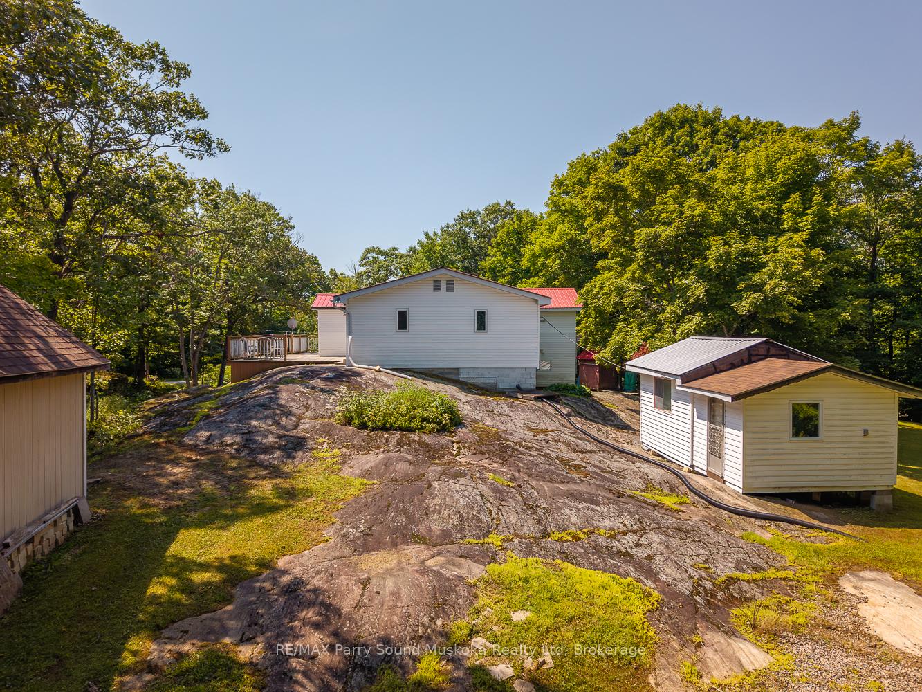 Photo 35 of 124 Pinewood Road, McDougall — HOMEH