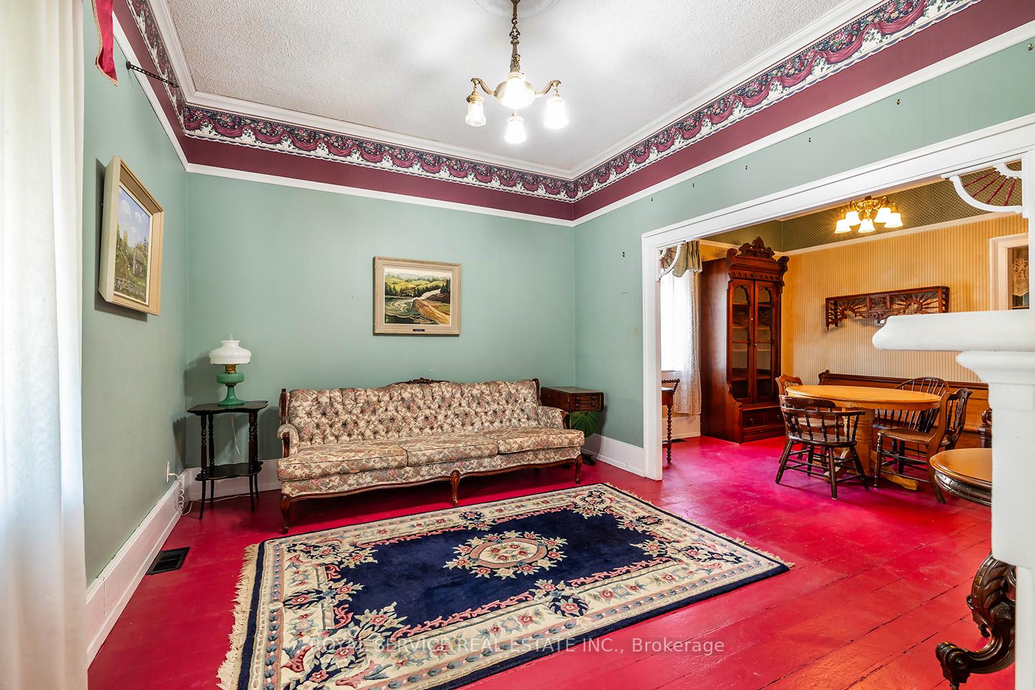 Photo 4 of 129 North Street, Clarington, Newcastle — HOMEH