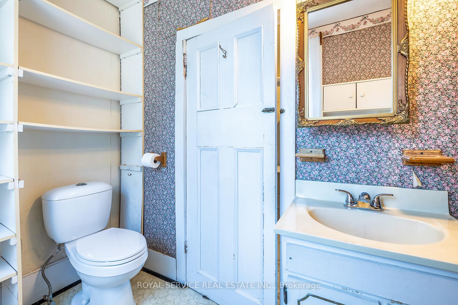 Photo 20 of 129 North Street, Clarington, Newcastle — HOMEH