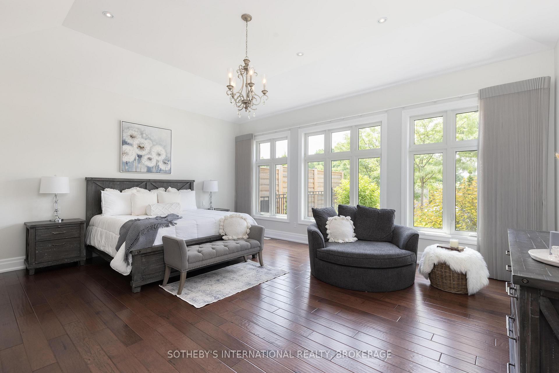 Photo 12 of 51 Tews Lane, Hamilton, Dundas — HOMEH