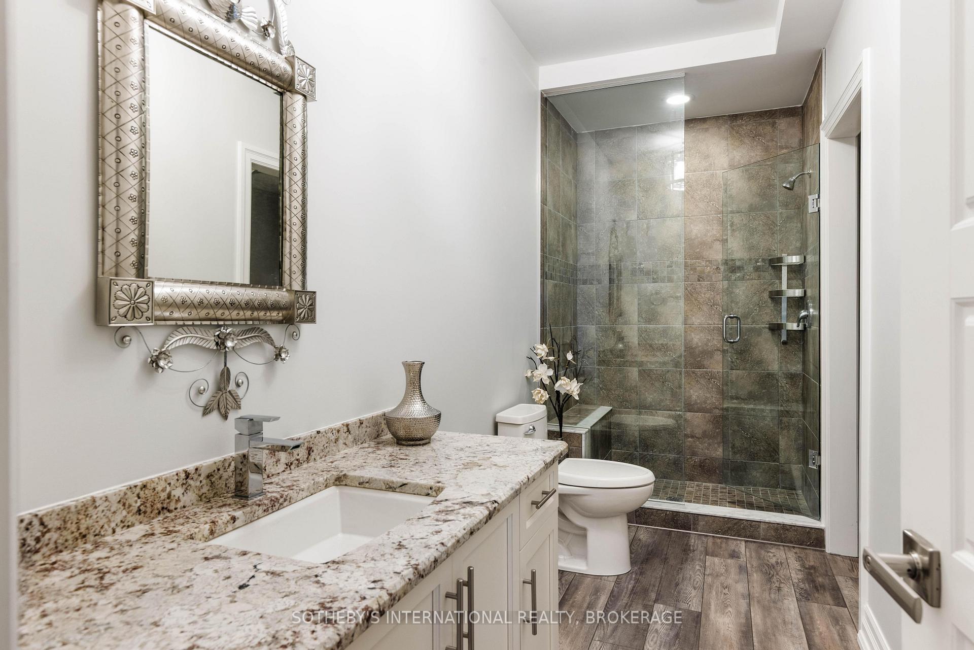 Photo 34 of 51 Tews Lane, Hamilton, Dundas — HOMEH