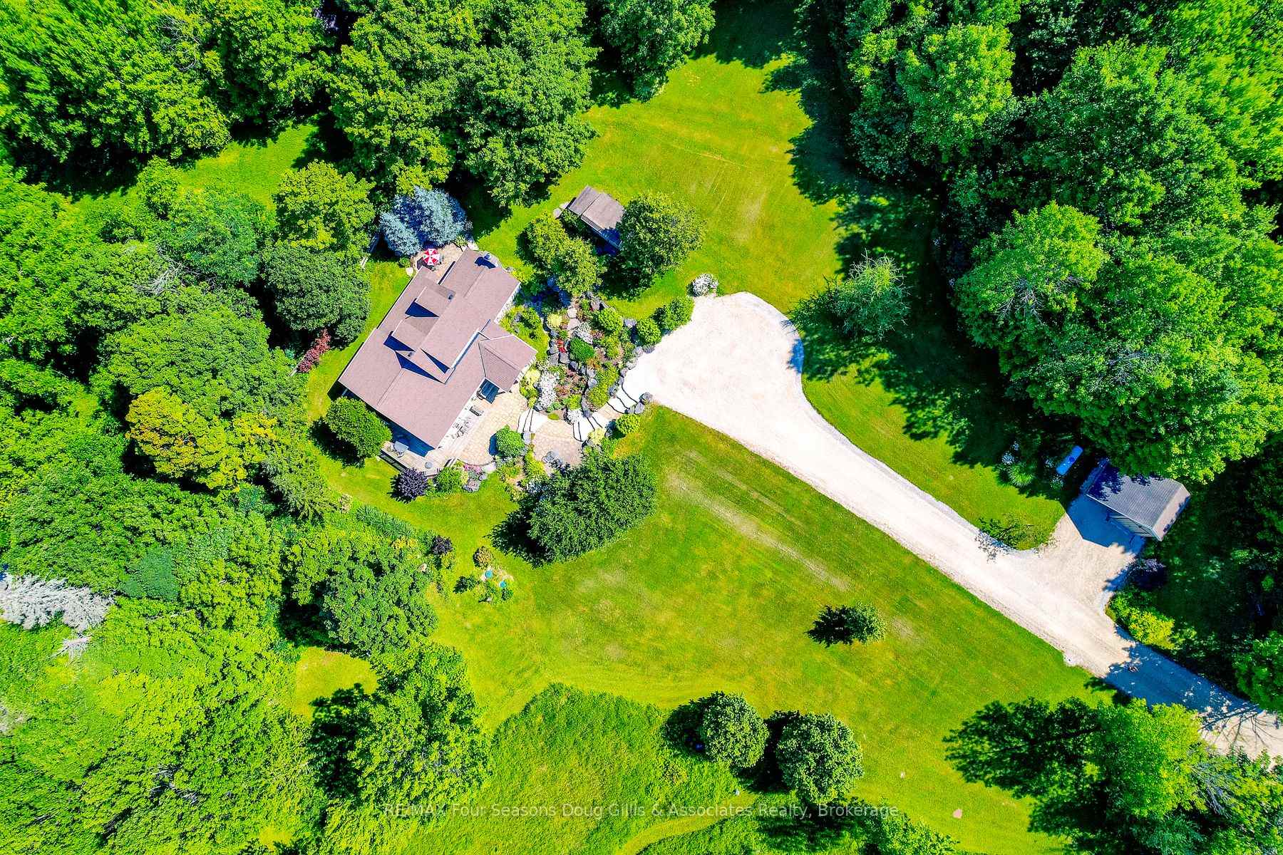 Photo 4 of 546287 4B Side Road, Grey Highlands — HOMEH
