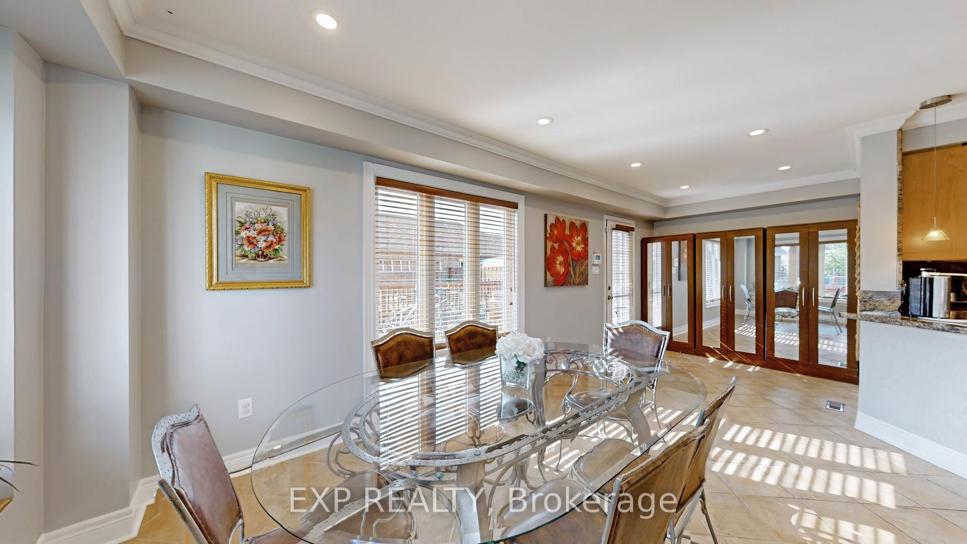 Photo 15 of 347 Via Carmine Avenue, Vaughan, Sonoma Heights — HOMEH