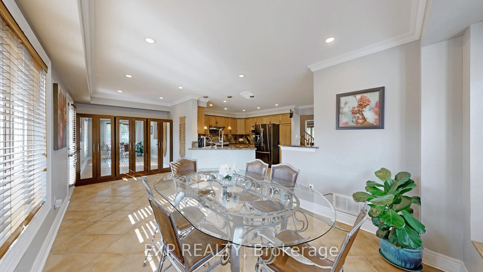 Photo 21 of 347 Via Carmine Avenue, Vaughan, Sonoma Heights — HOMEH