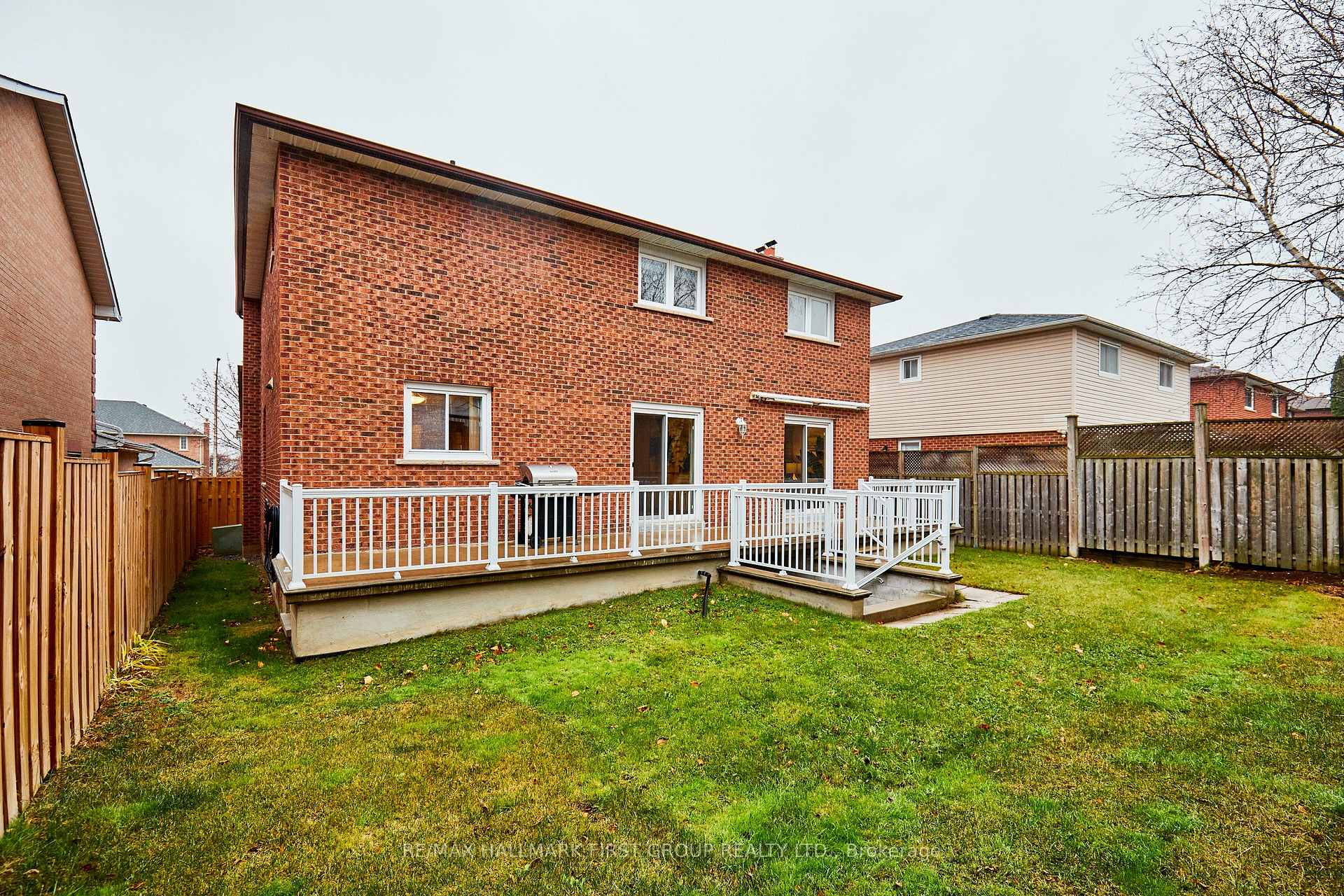 Photo 40 of 542 McLeod Crescent, Pickering, Rosebank — HOMEH