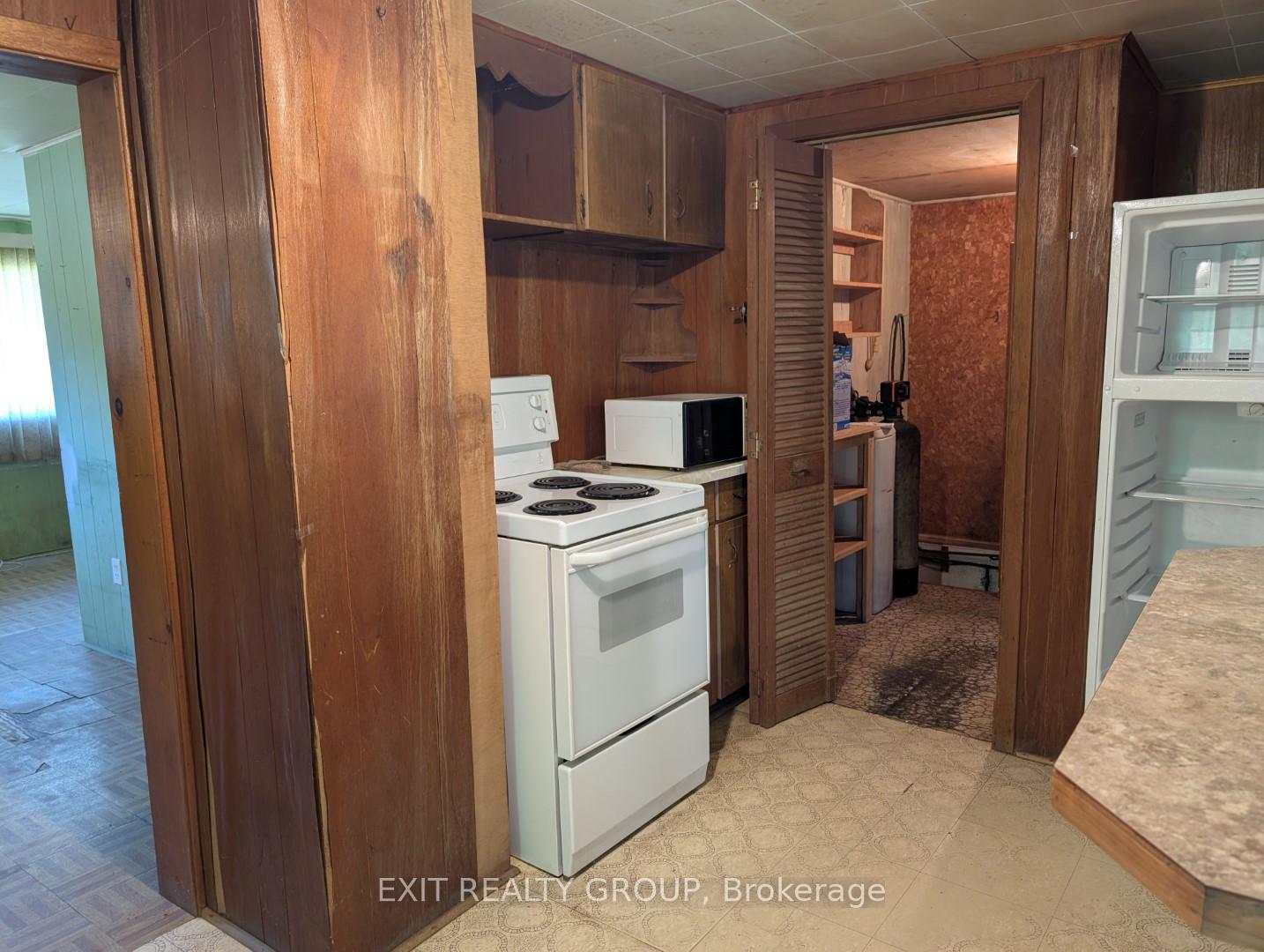 Photo 6 of 1238 Frankford Road, Quinte West, Sidney Ward — HOMEH