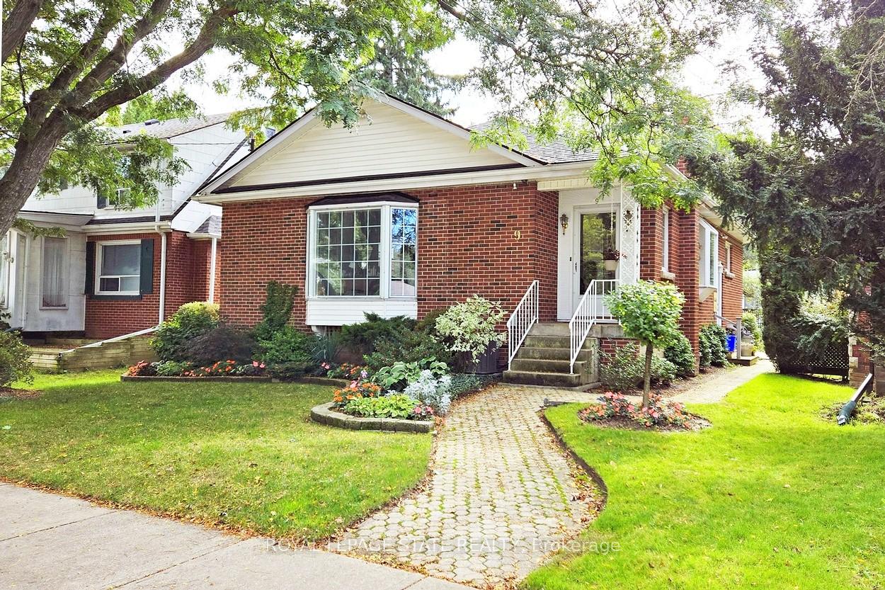 Photo 1 of 9 Sanders Boulevard, Hamilton, Ainslie Wood — HOMEH