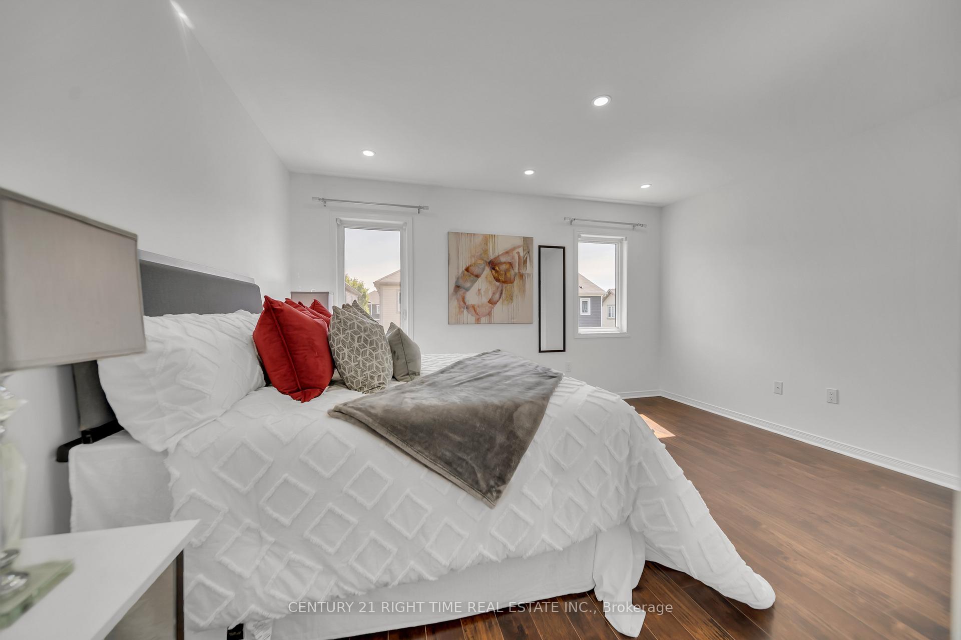 Photo 18 of 265 Pineglen Crescent, Kitchener — HOMEH