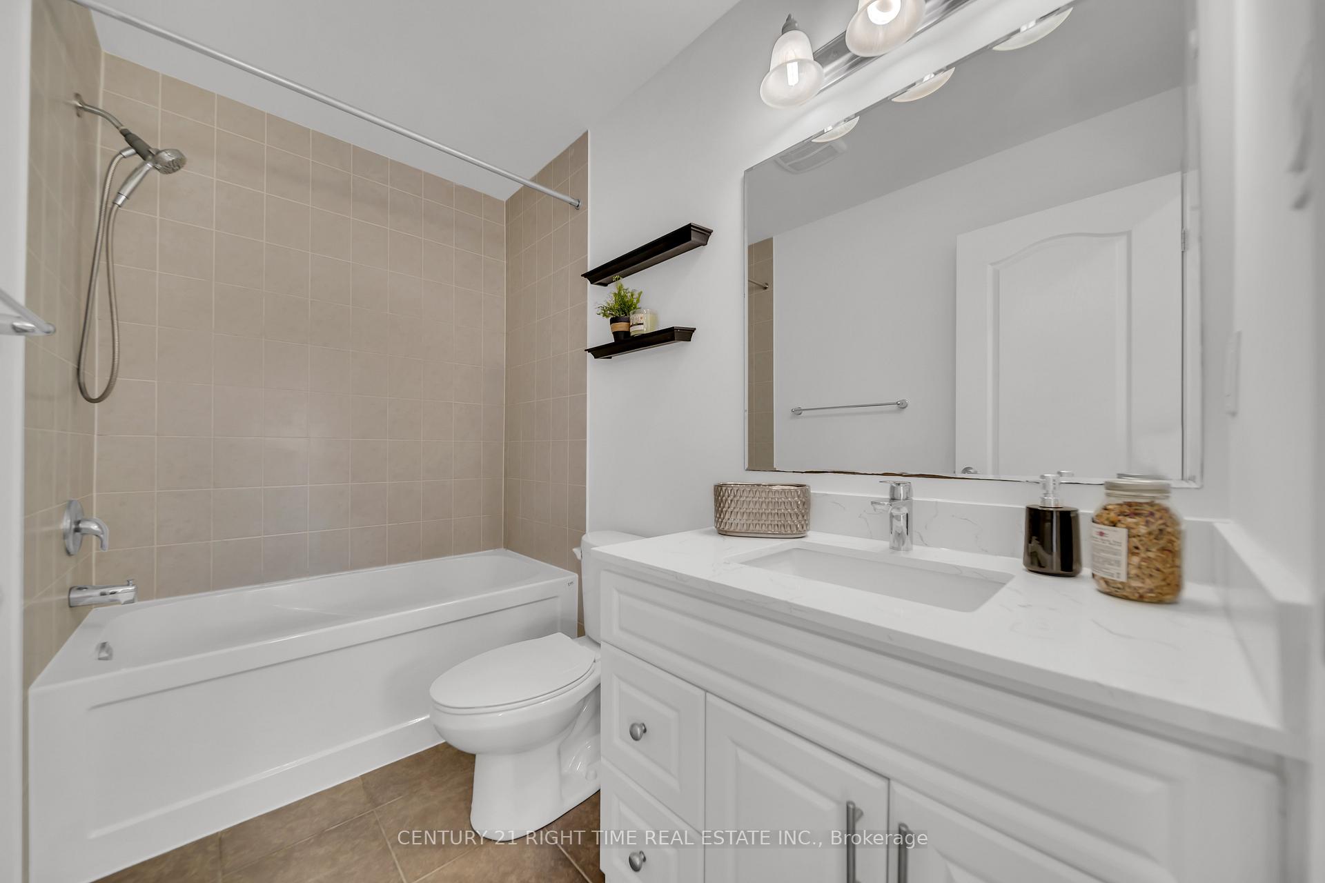 Photo 14 of 265 Pineglen Crescent, Kitchener — HOMEH
