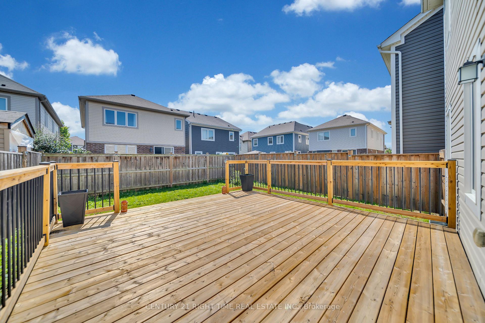 Photo 26 of 265 Pineglen Crescent, Kitchener — HOMEH