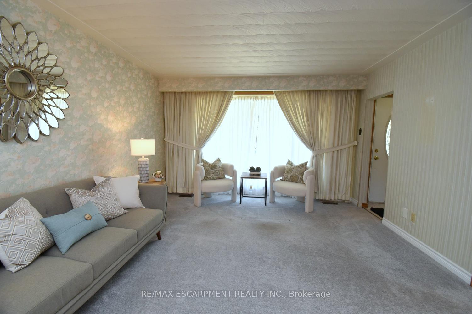 Photo 3 of 33 Dubarry Boulevard, Hamilton, Berrisfield — HOMEH