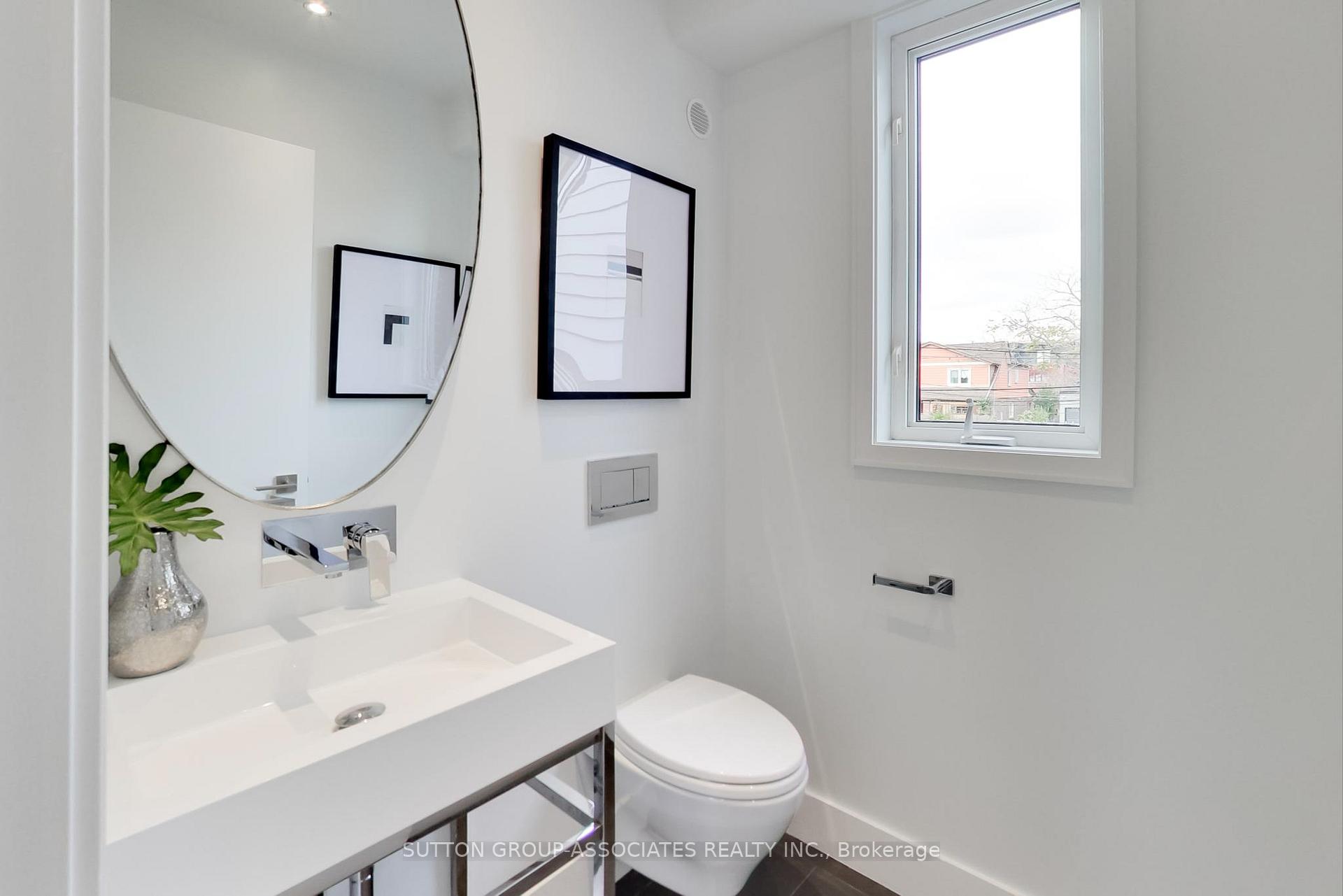 Photo 8 of 302 Winona Drive, Toronto, Oakwood Village — HOMEH
