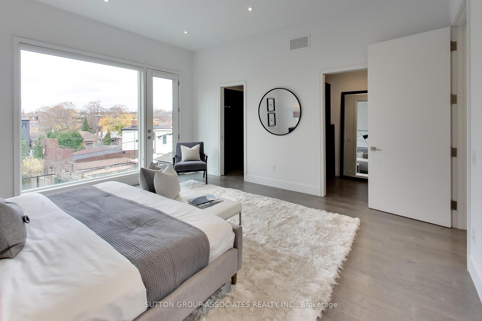 Photo 37 of 302 Winona Drive, Toronto, Oakwood Village — HOMEH