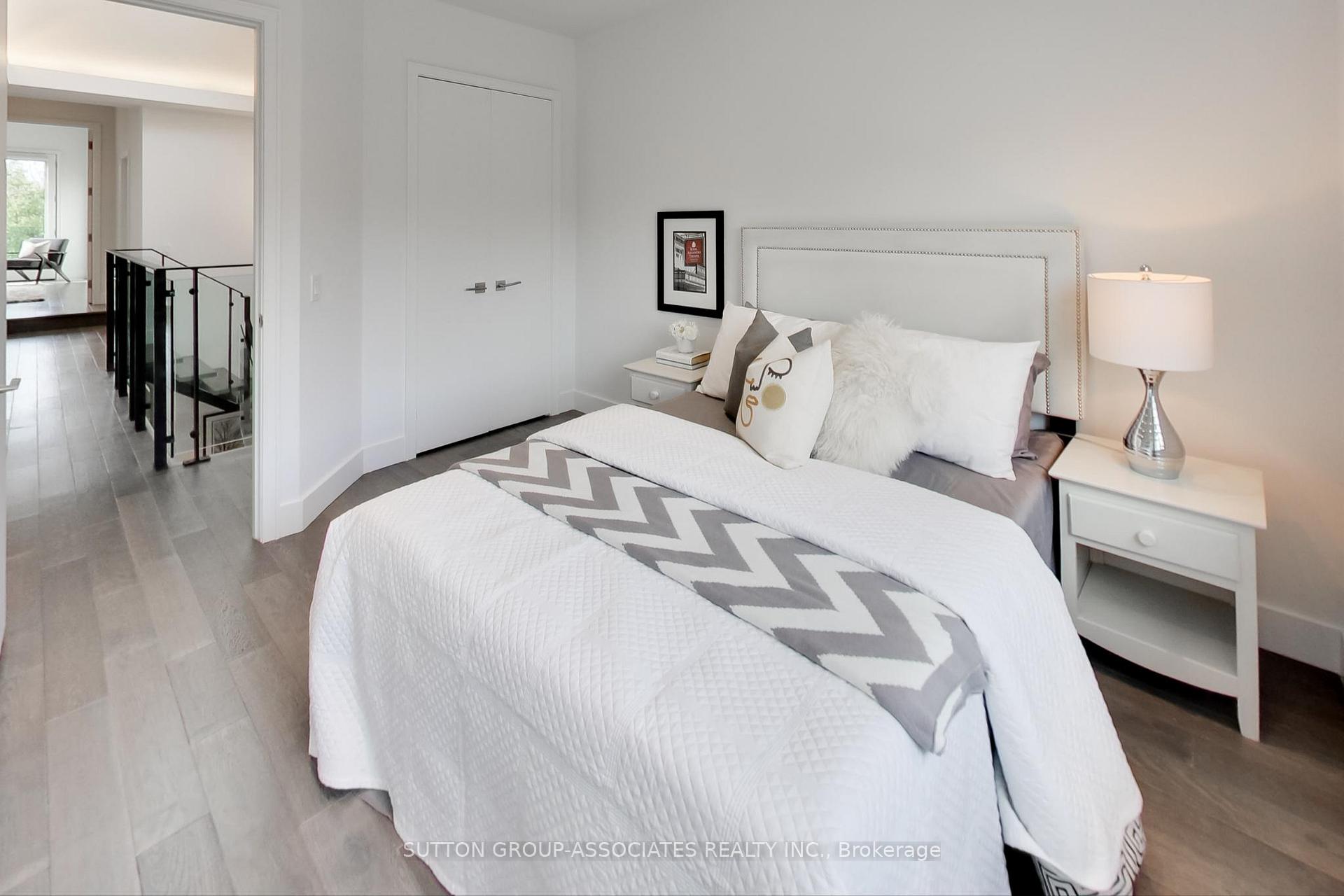 Photo 39 of 302 Winona Drive, Toronto, Oakwood Village — HOMEH