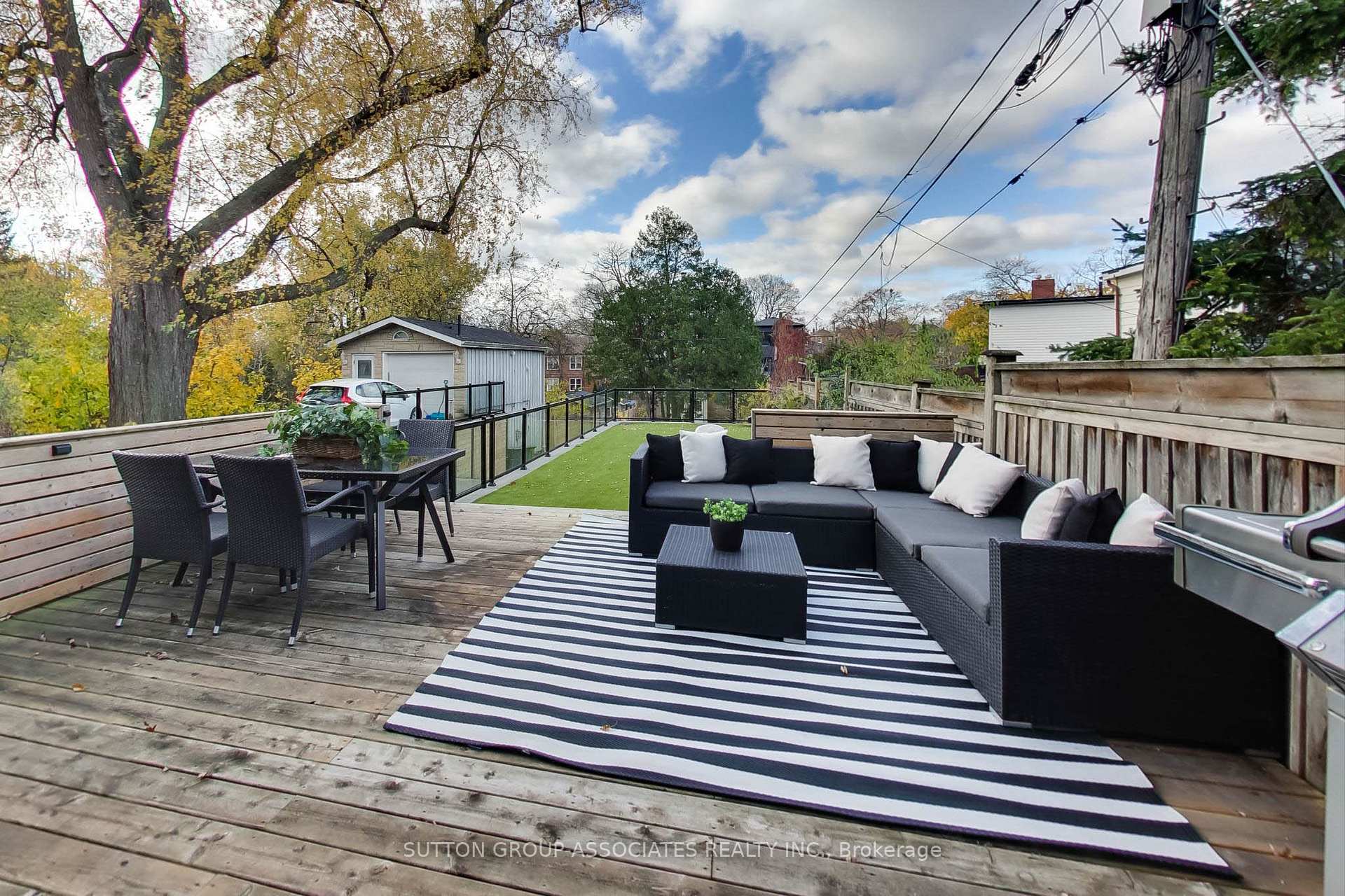 Photo 34 of 302 Winona Drive, Toronto, Oakwood Village — HOMEH