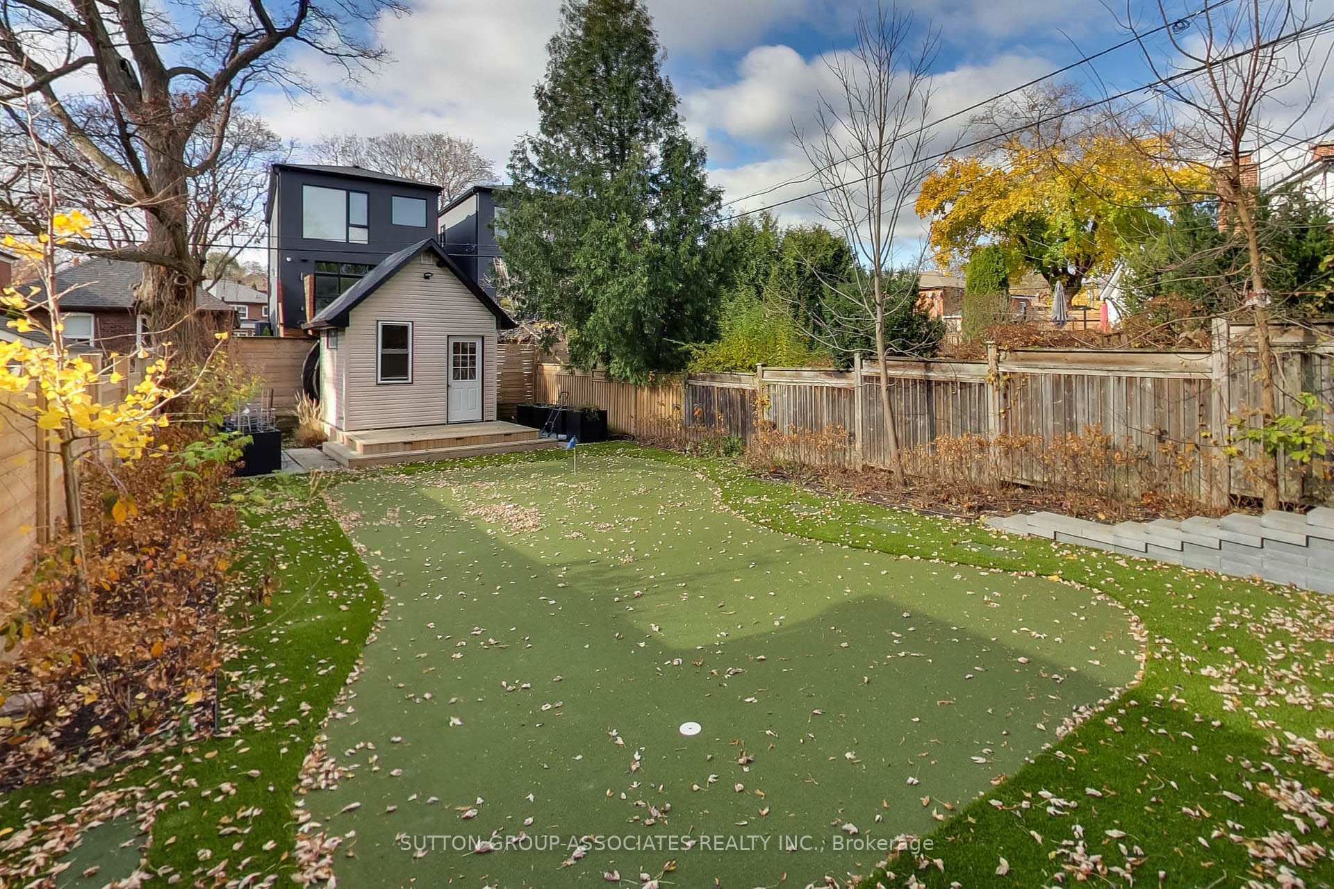 Photo 28 of 302 Winona Drive, Toronto, Oakwood Village — HOMEH