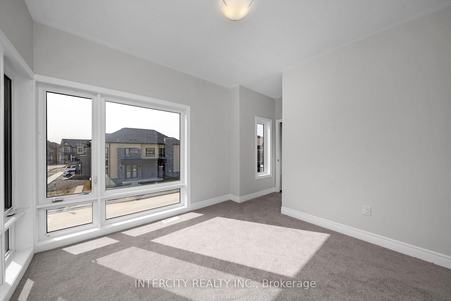 Photo 30 of 29 Kessler Drive, Brampton, Sandringham-Wellington North — HOMEH