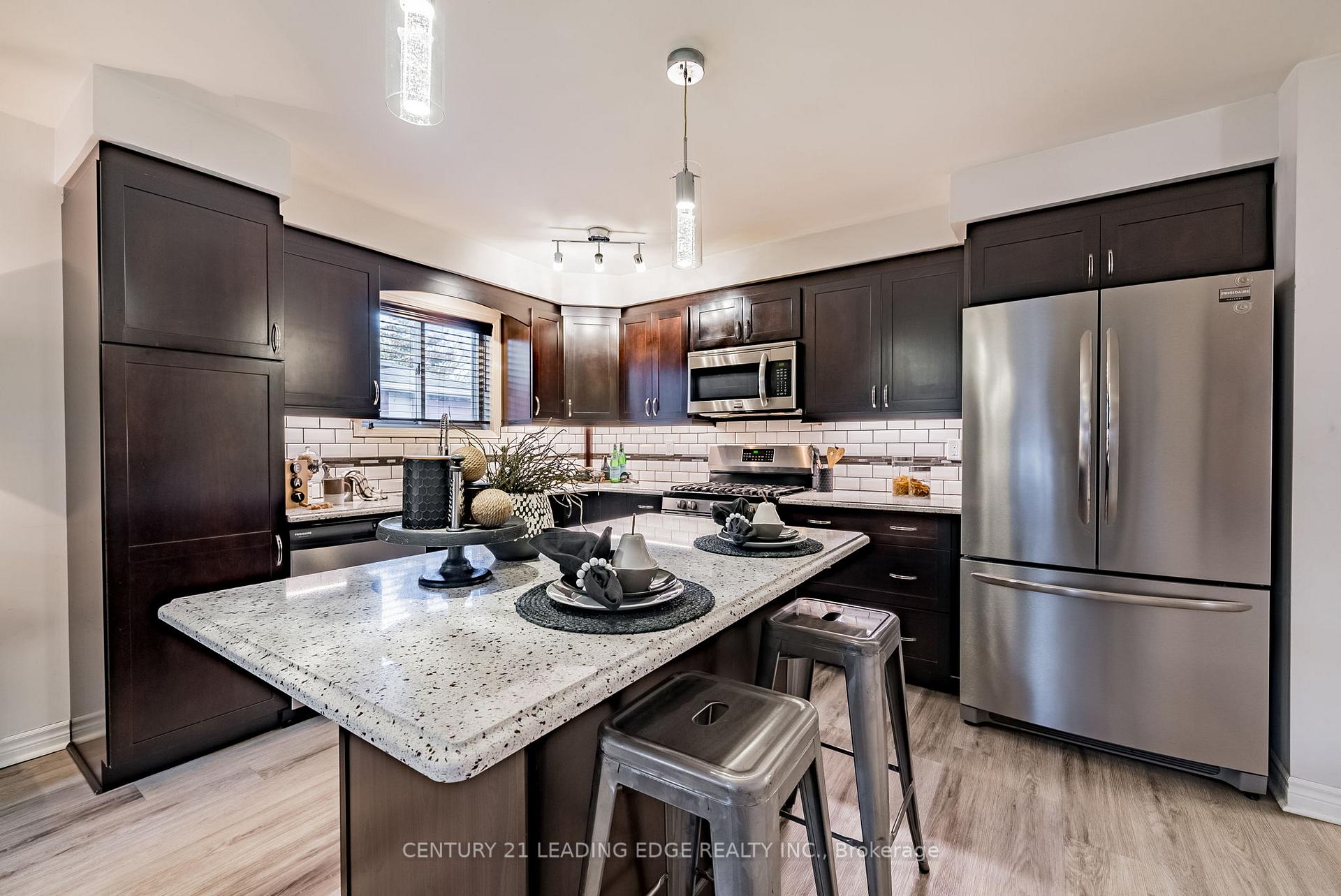 Photo 7 of 444 Ormond Drive, Oshawa, Samac — HOMEH