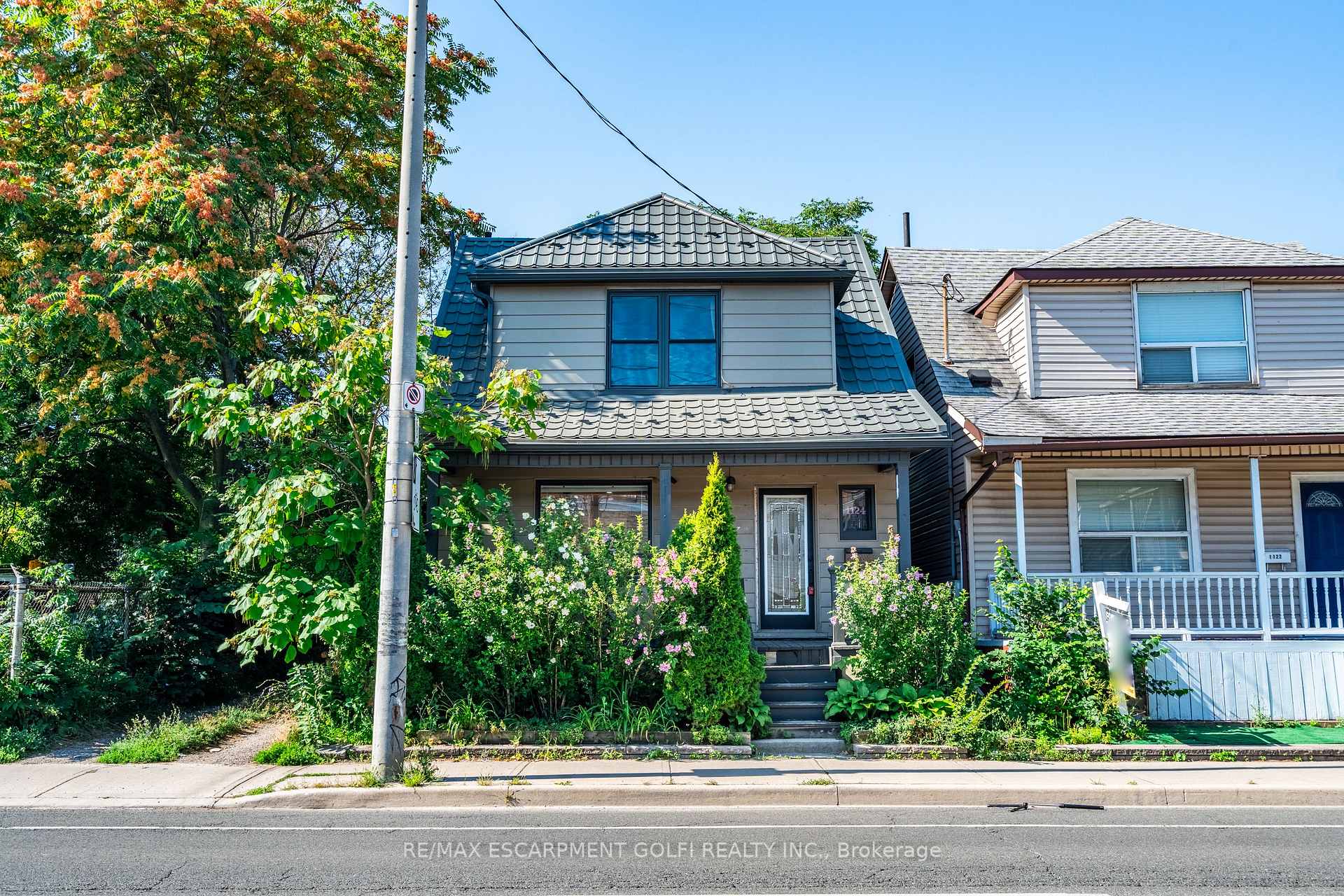 Photo 8 of 1124 Cannon Street E, Hamilton, Crown Point — HOMEH