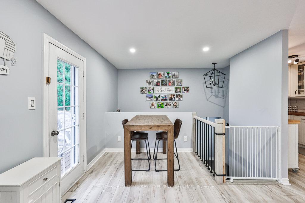 Photo 10 of 25 Nicholson Drive, Uxbridge, Rural Uxbridge — HOMEH