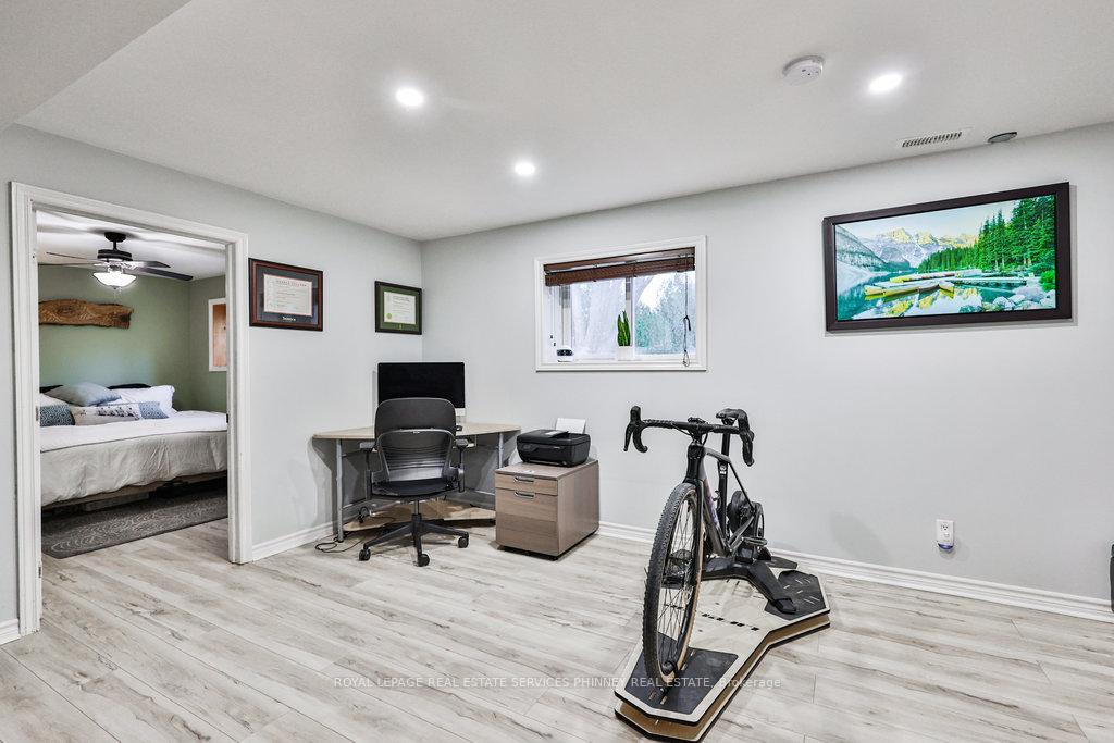 Photo 20 of 25 Nicholson Drive, Uxbridge, Rural Uxbridge — HOMEH