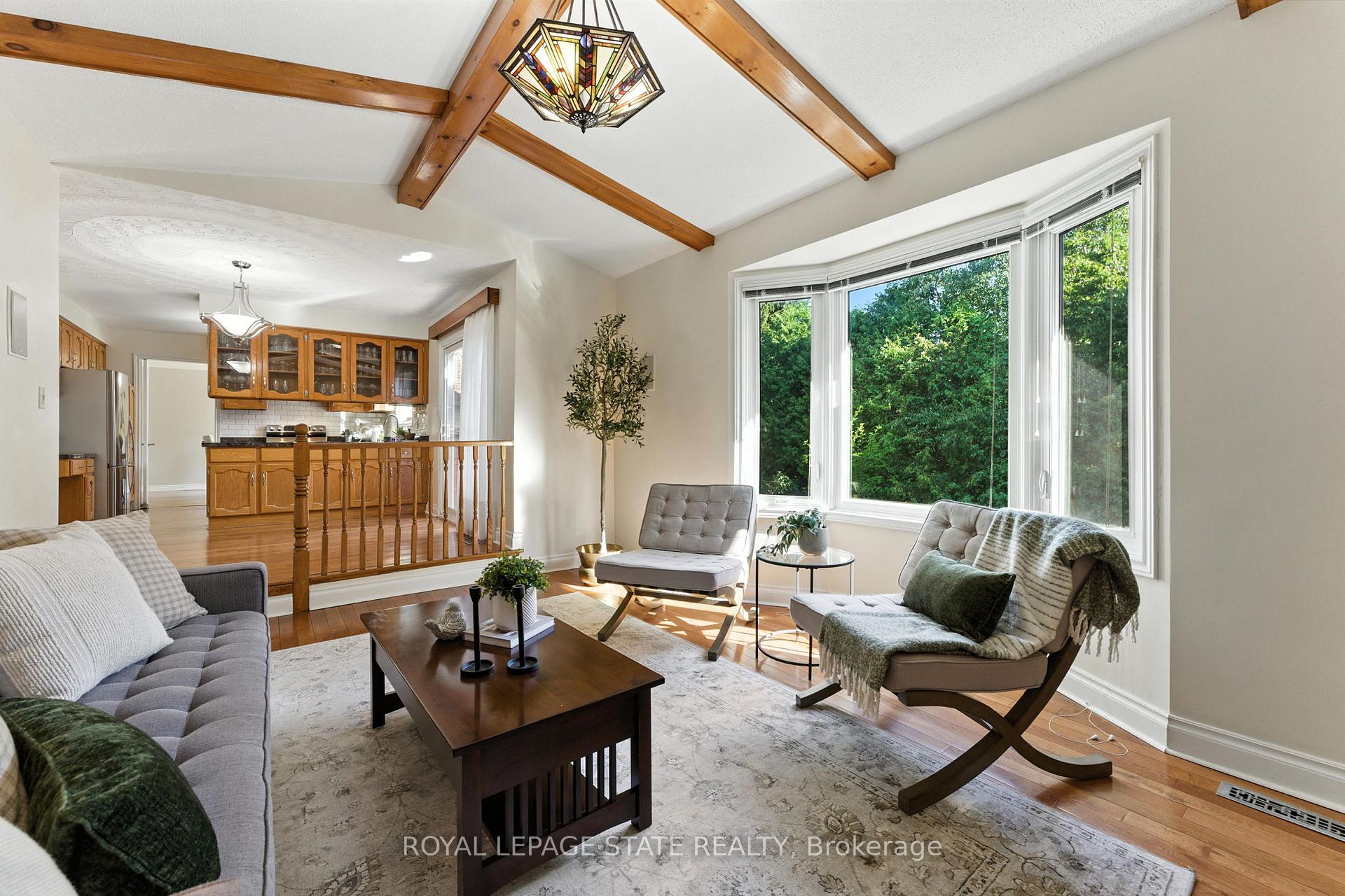 Photo 37 of 286 Lloyminn Avenue, Hamilton, Ancaster — HOMEH