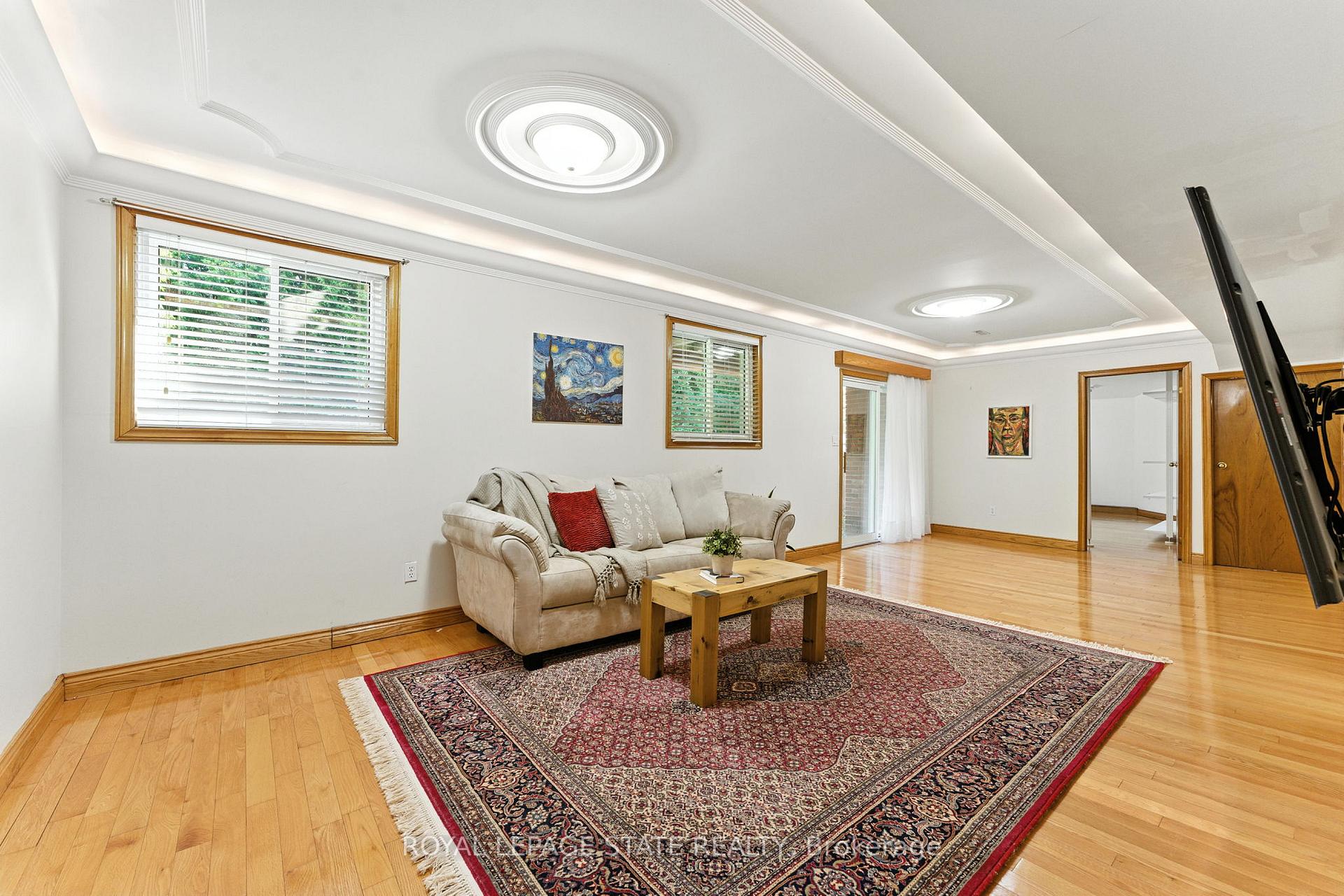 Photo 31 of 286 Lloyminn Avenue, Hamilton, Ancaster — HOMEH