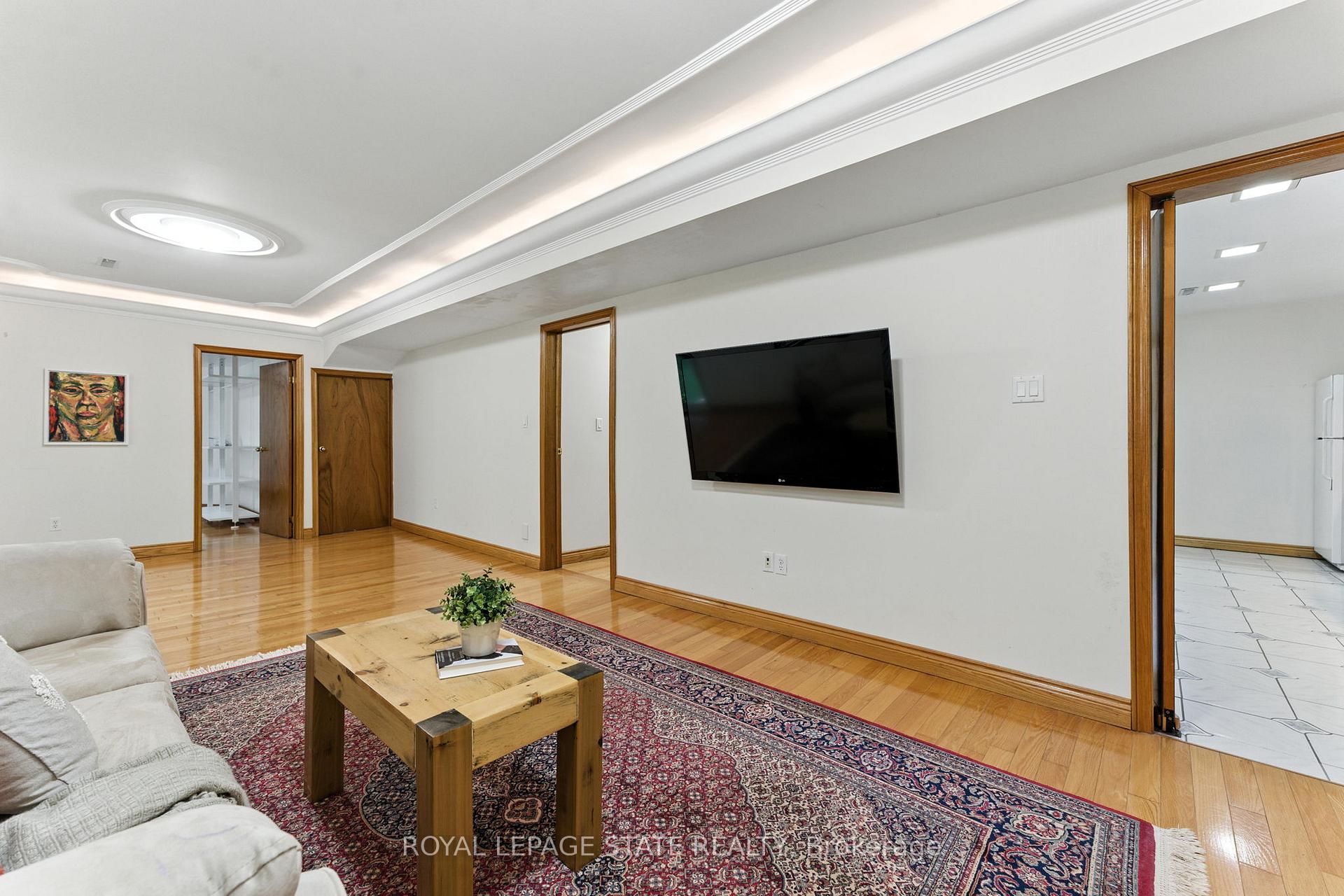 Photo 29 of 286 Lloyminn Avenue, Hamilton, Ancaster — HOMEH