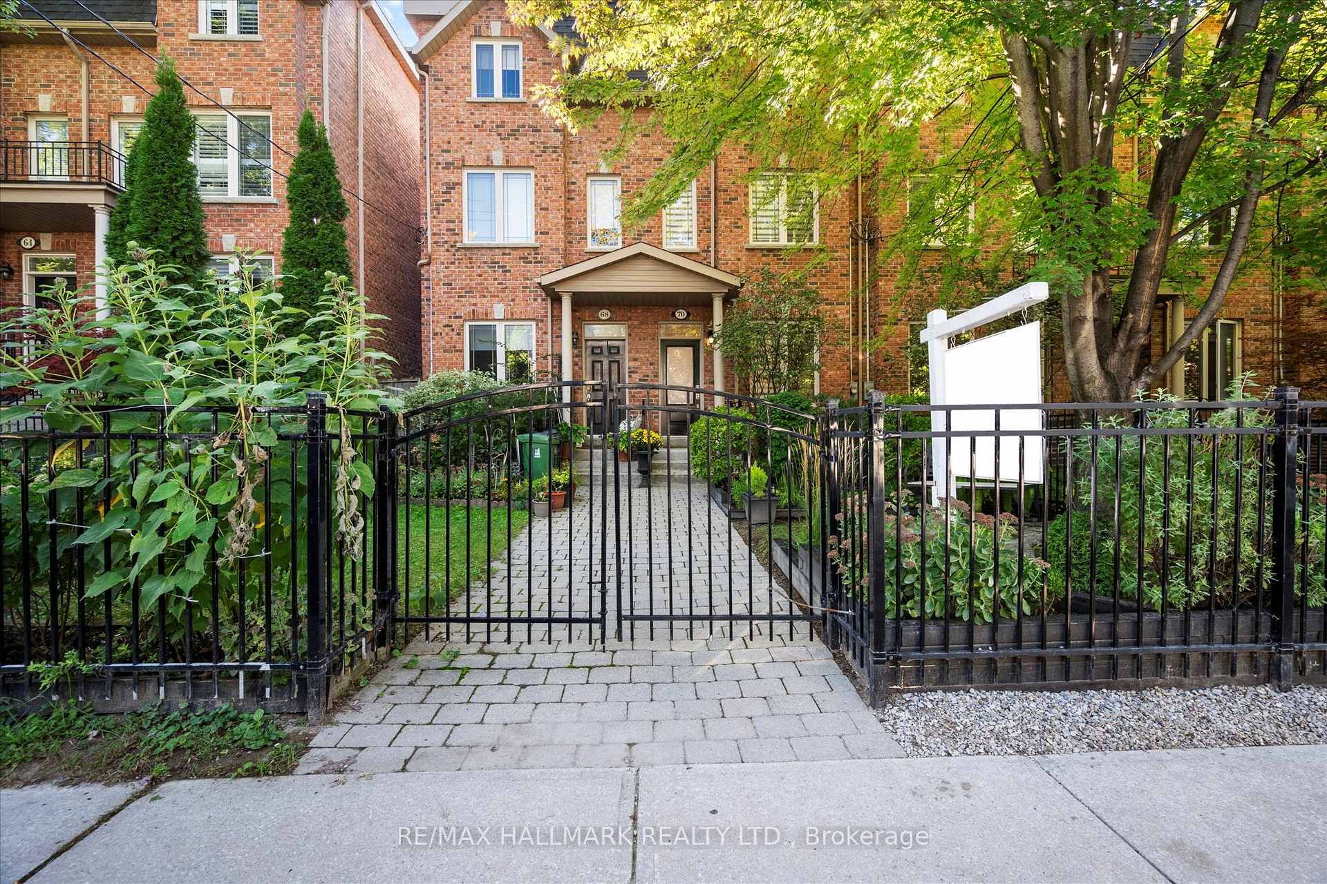 Photo 10 of 70 Logan Avenue, Toronto, South Riverdale — HOMEH