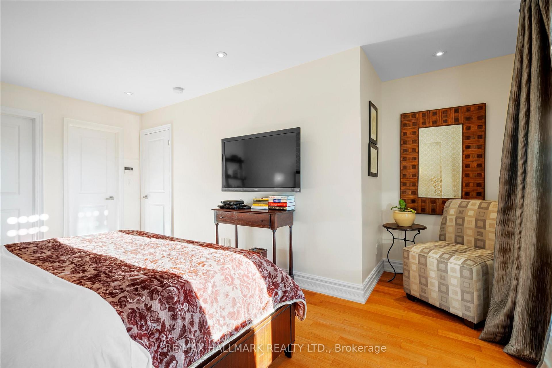 Photo 27 of 70 Logan Avenue, Toronto, South Riverdale — HOMEH