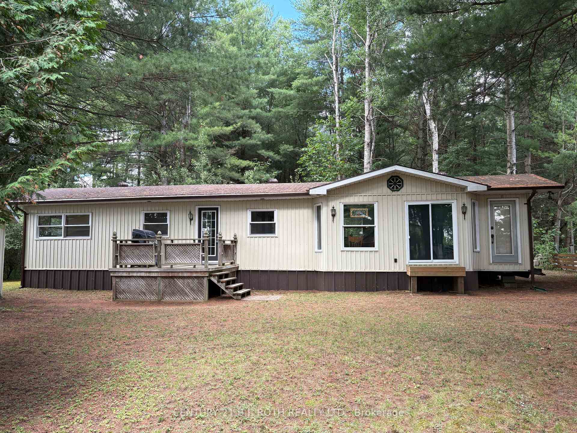 Photo 1 of Unit 81, 5216 90 County Road, Springwater, Rural Springwater — HOMEH