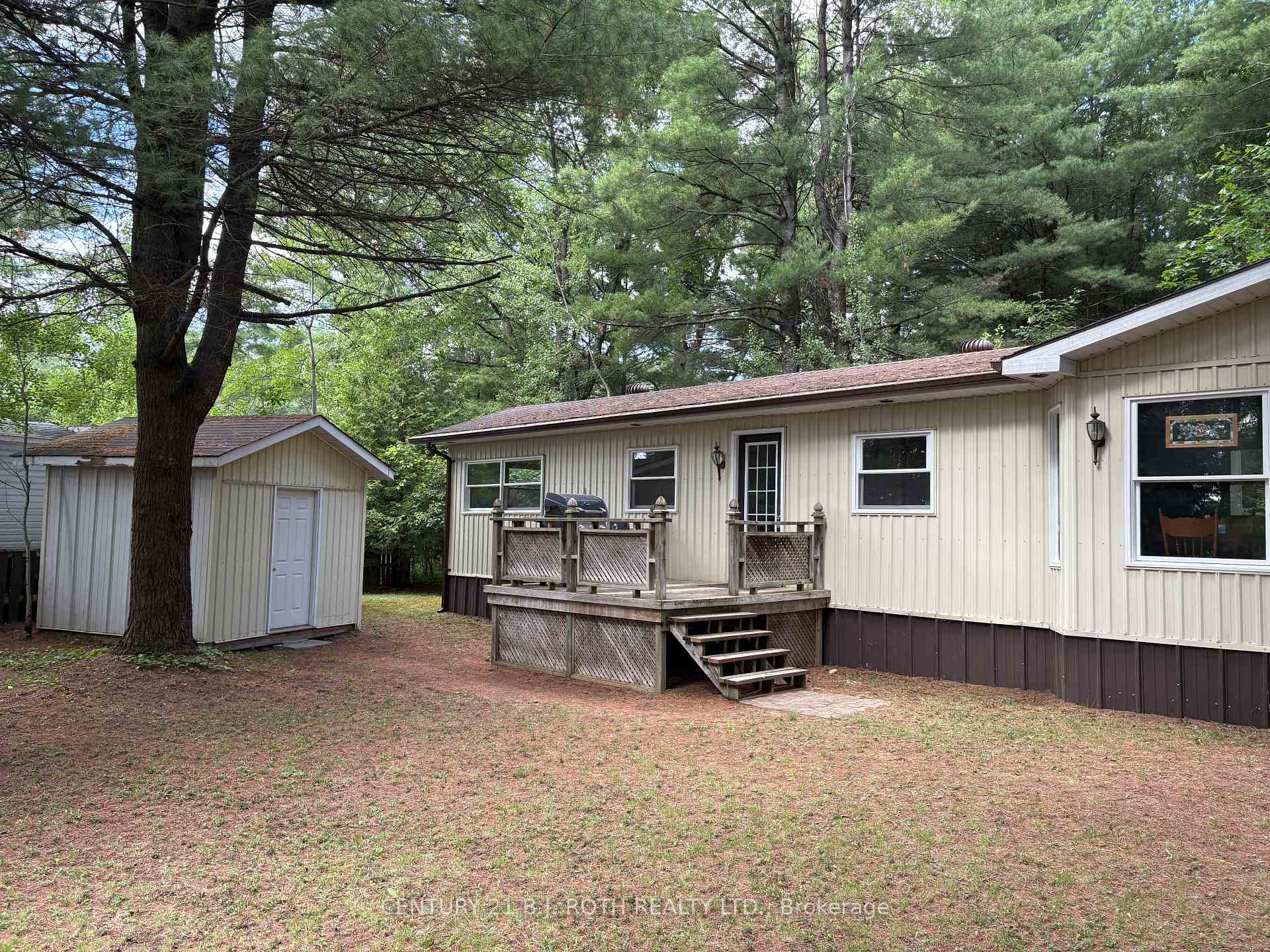 Photo 8 of Unit 81, 5216 90 County Road, Springwater, Rural Springwater — HOMEH